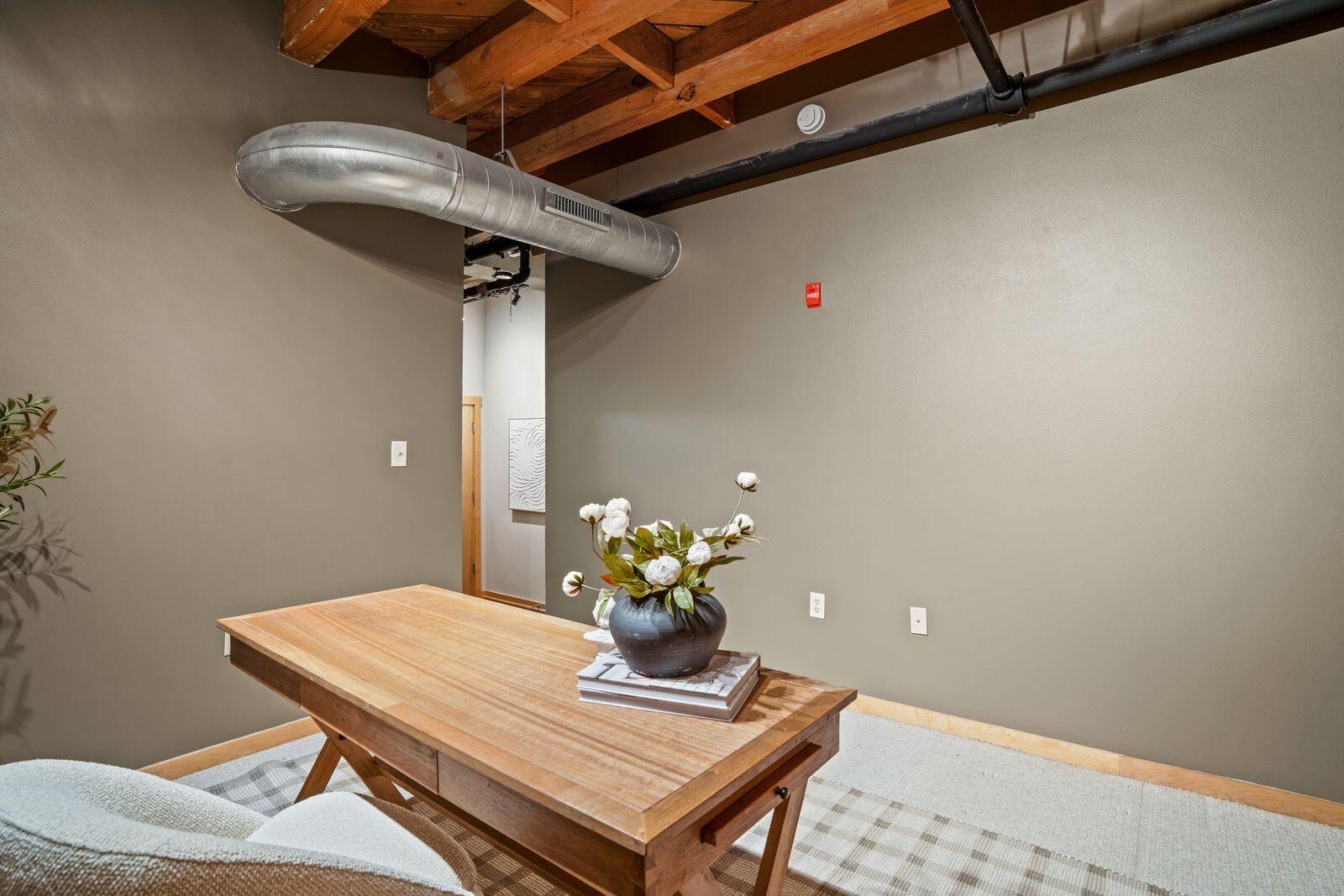 191 N Broadway - Unit: 307