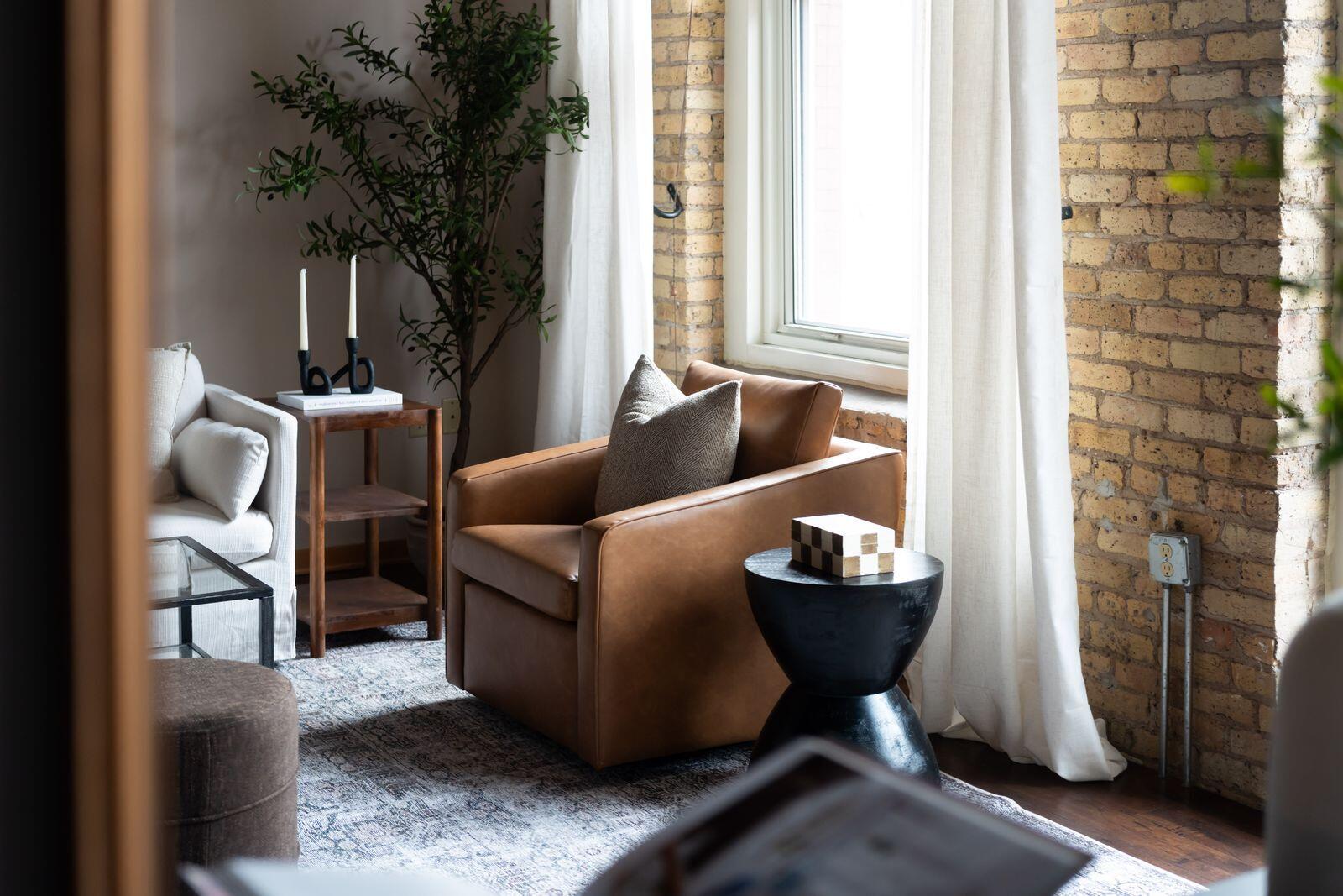 191 N Broadway - Unit: 307
