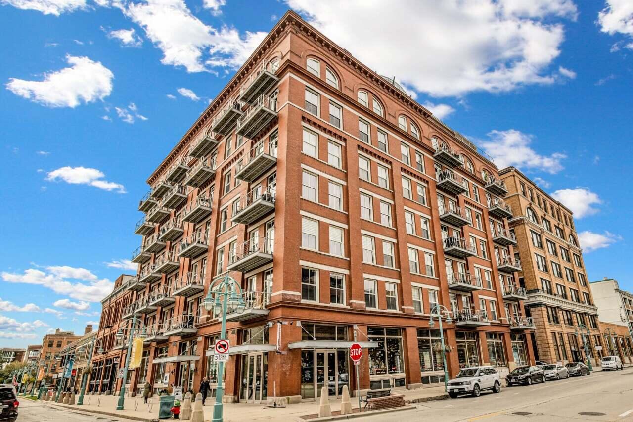 191 N Broadway - Unit: 307