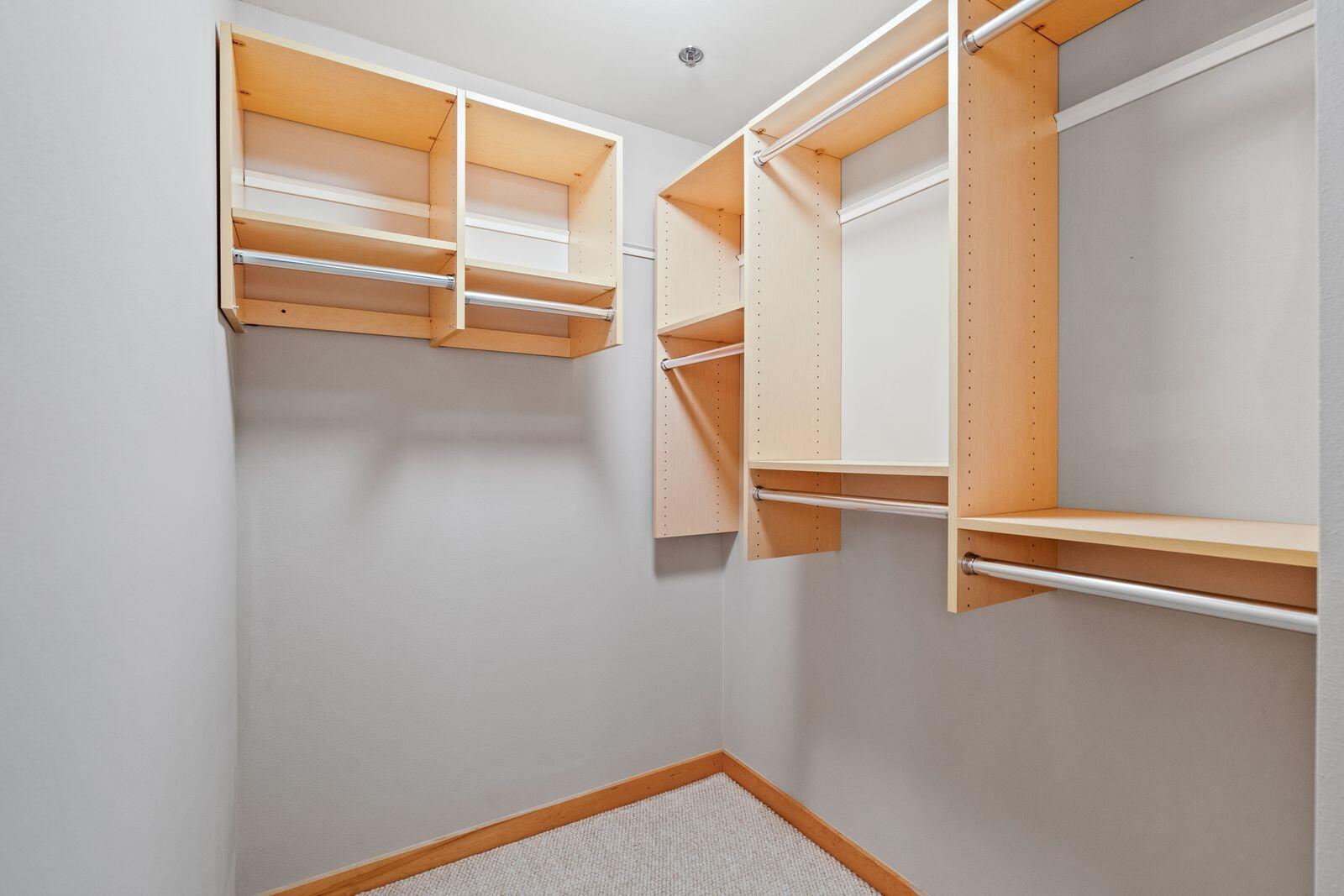 191 N Broadway - Unit: 307