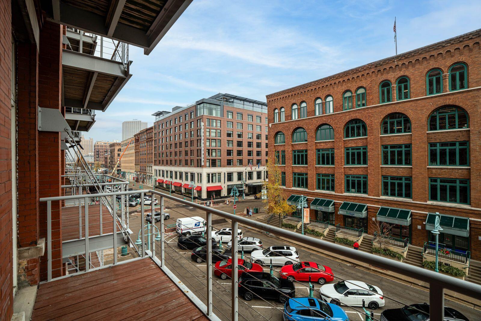 191 N Broadway - Unit: 307