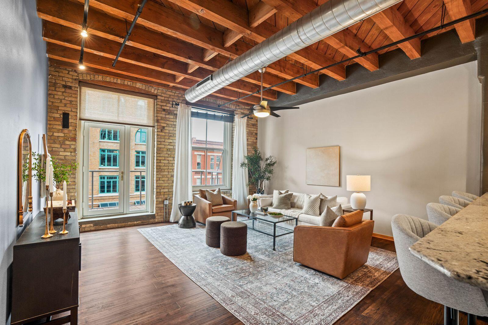 191 N Broadway - Unit: 307