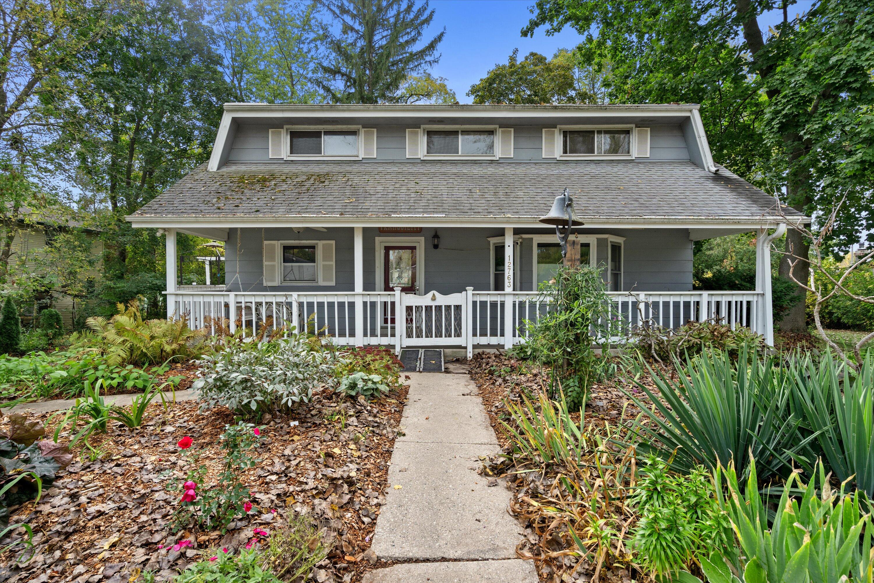 12763 N East Shoreland Dr