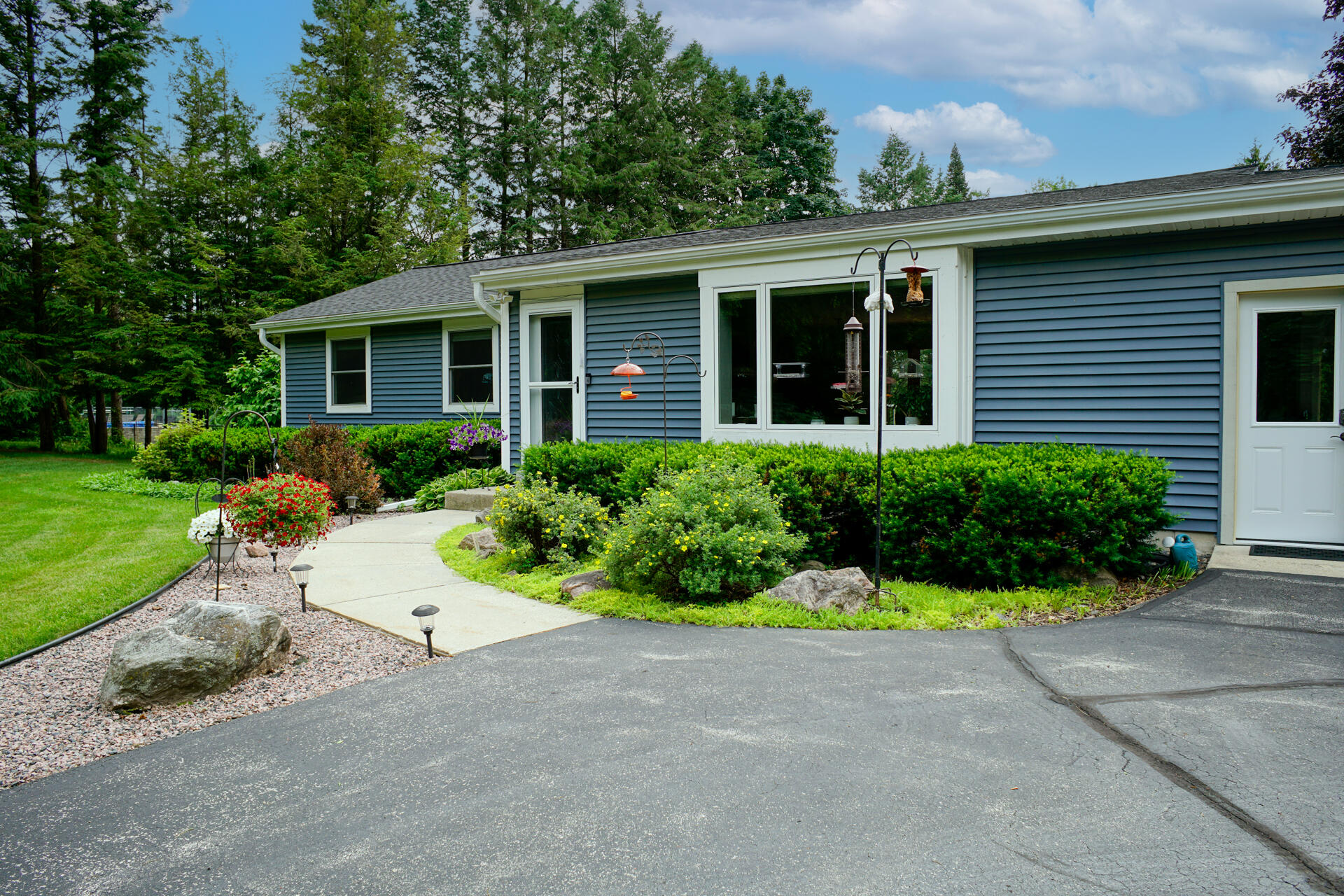 W245N4749 Swan Rd