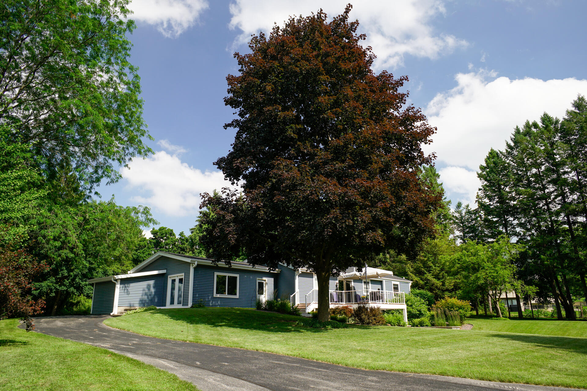 W245N4749 Swan Rd