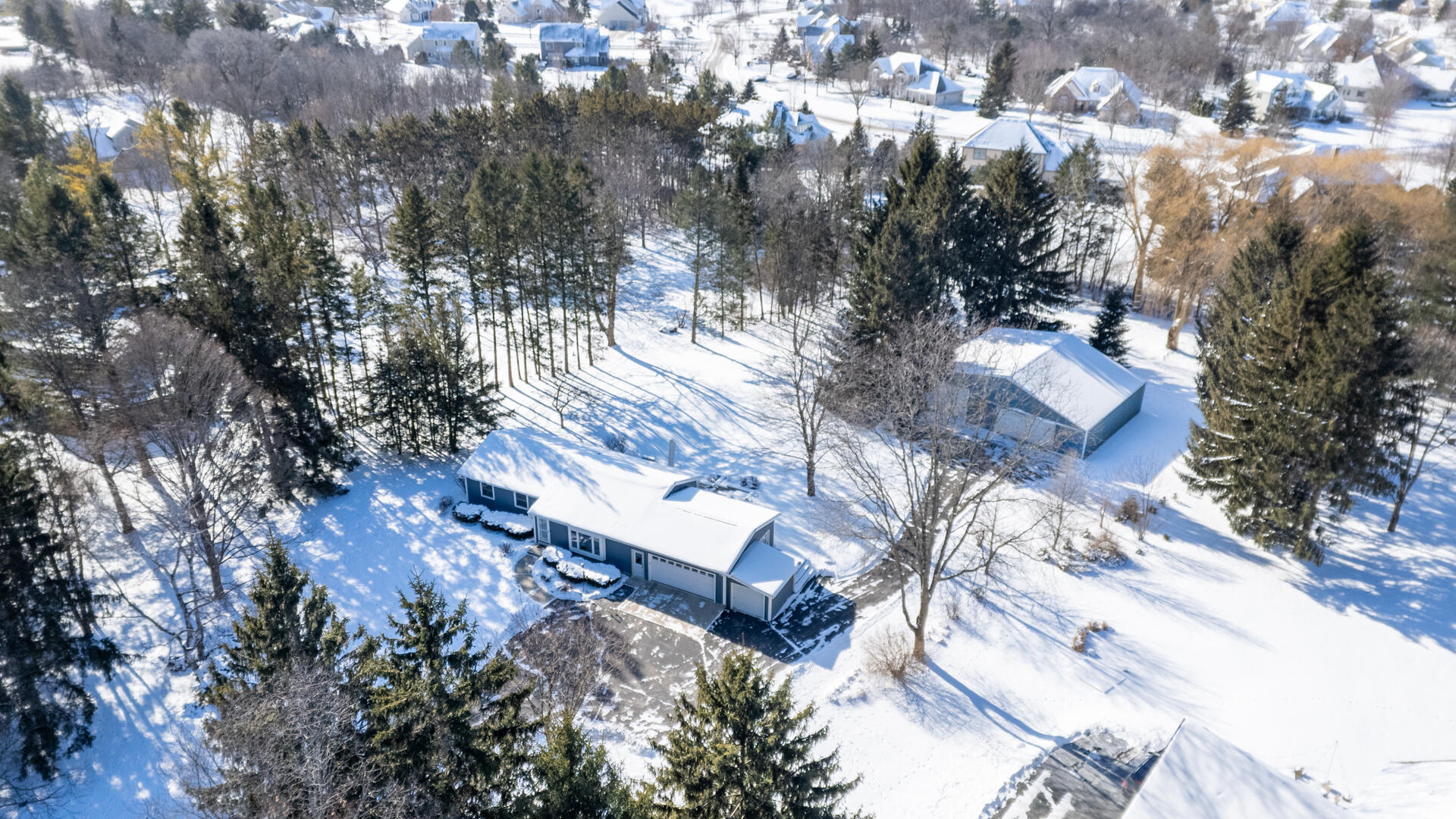 W245N4749 Swan Rd