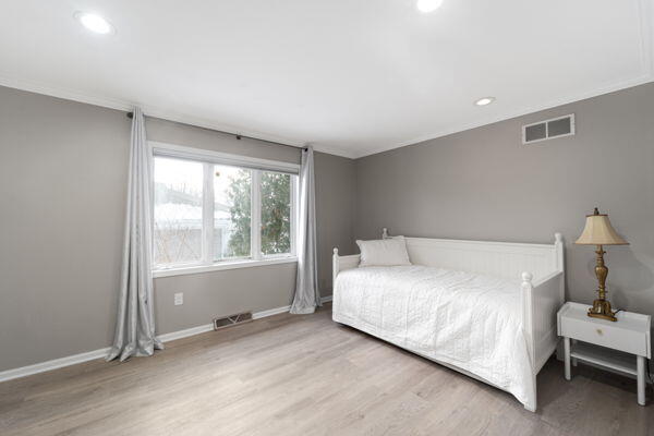 7508 W Mequon Square Dr Unit: 3