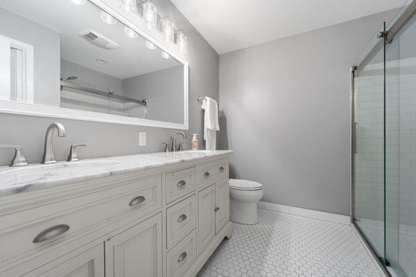 7508 W Mequon Square Dr Unit: 3