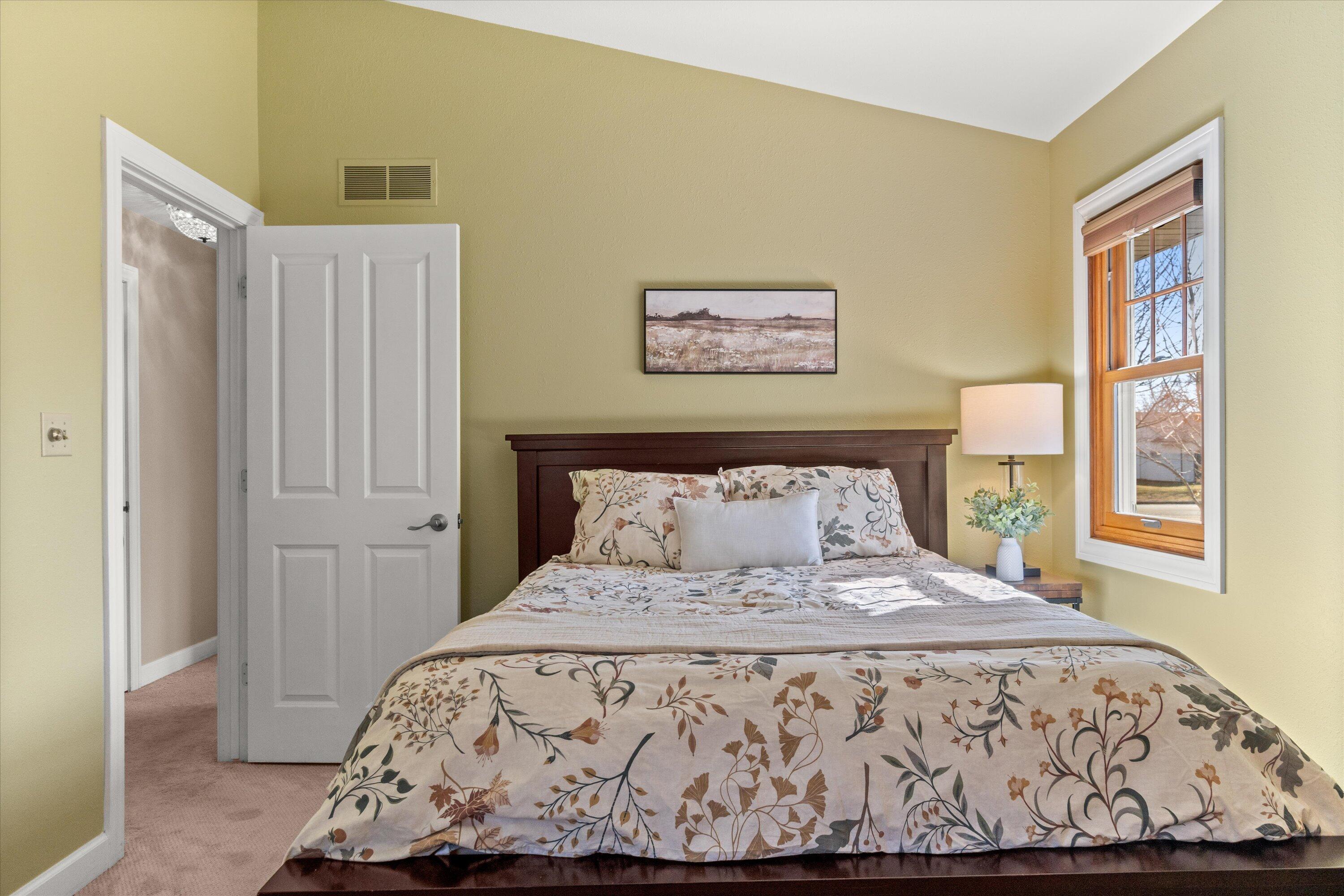 7245 S Hillendale Dr