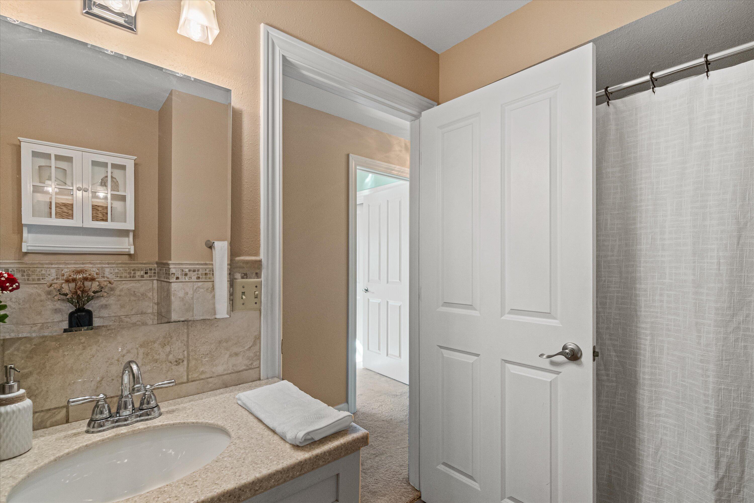 7245 S Hillendale Dr