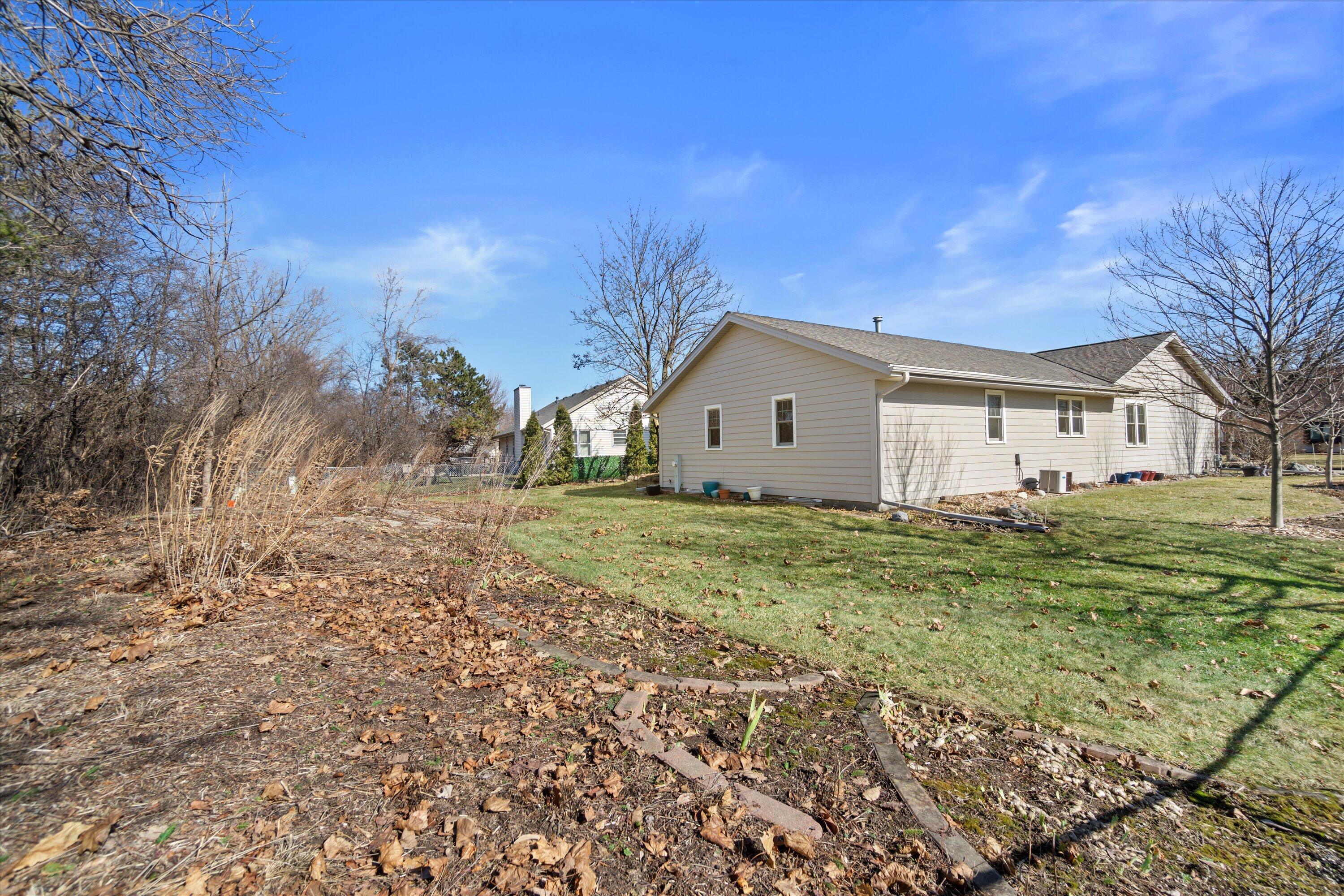 7245 S Hillendale Dr