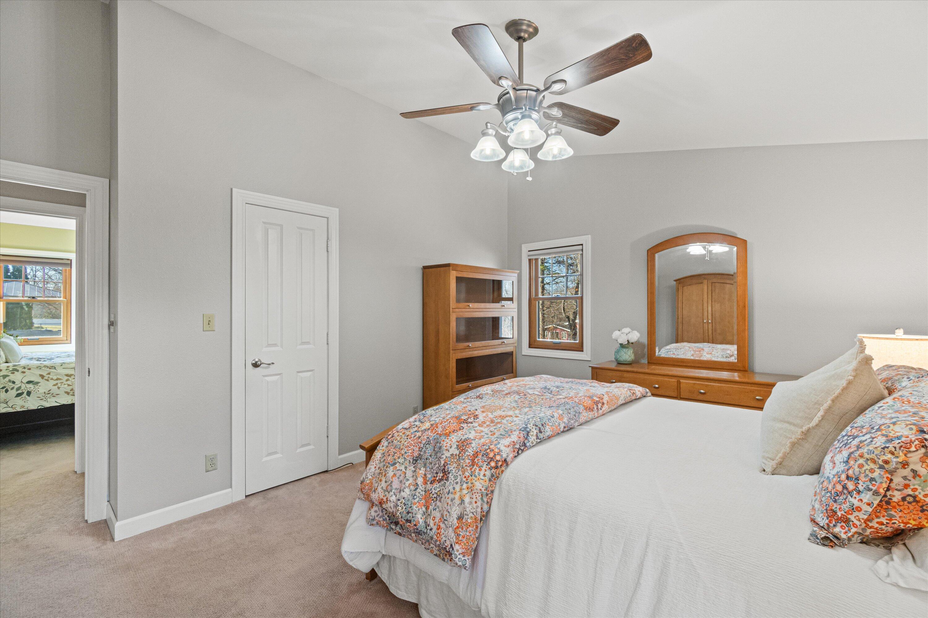 7245 S Hillendale Dr