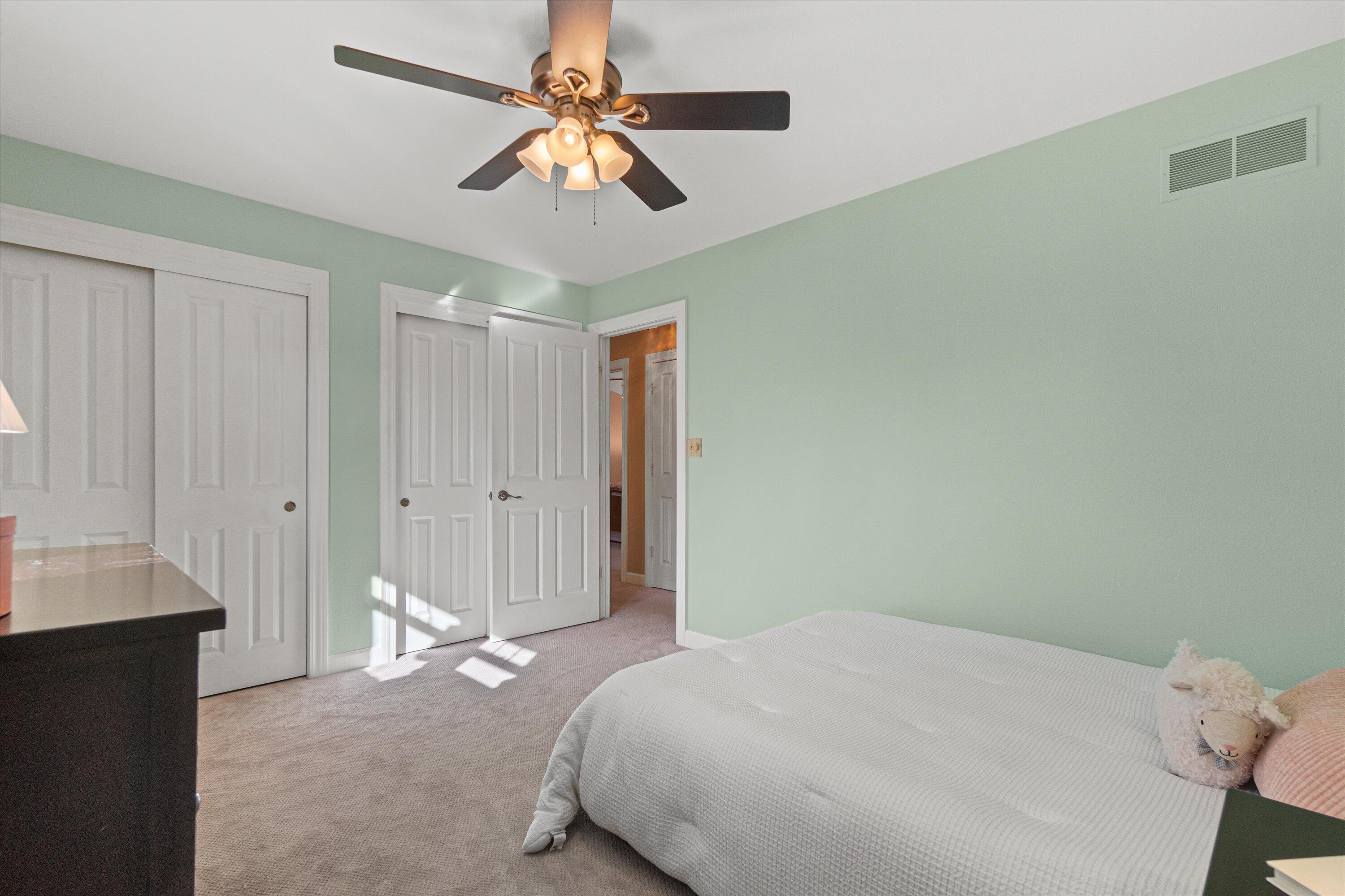 7245 S Hillendale Dr