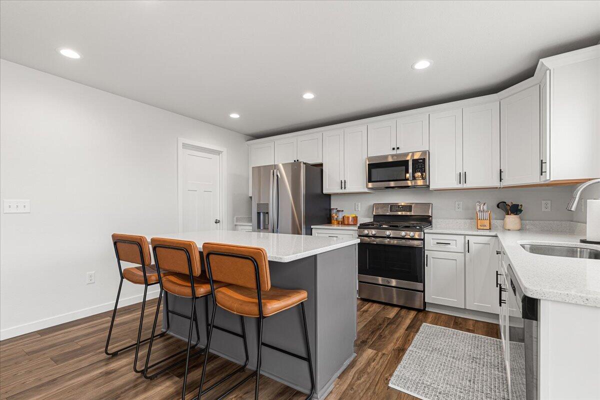 177 Emerald Cir