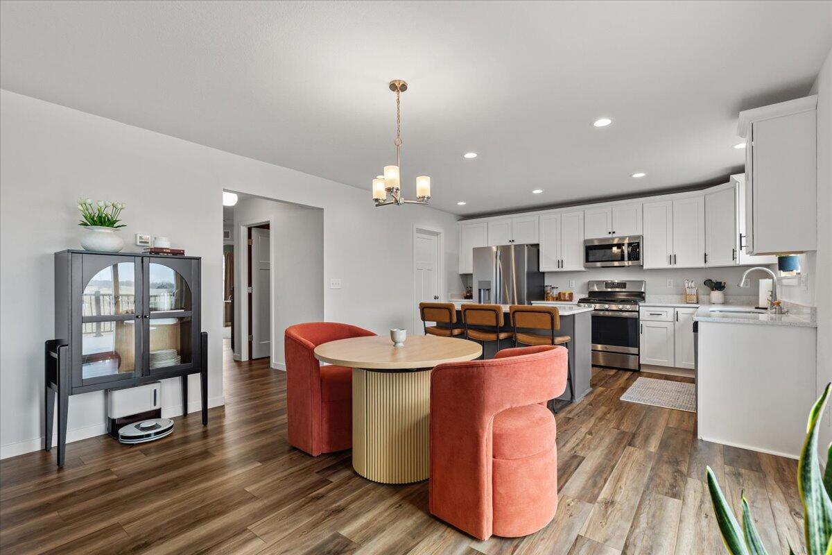 177 Emerald Cir