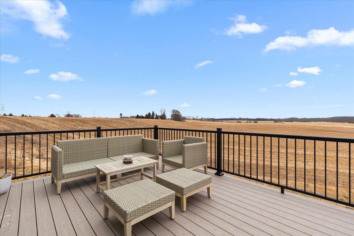 177 Emerald Cir
