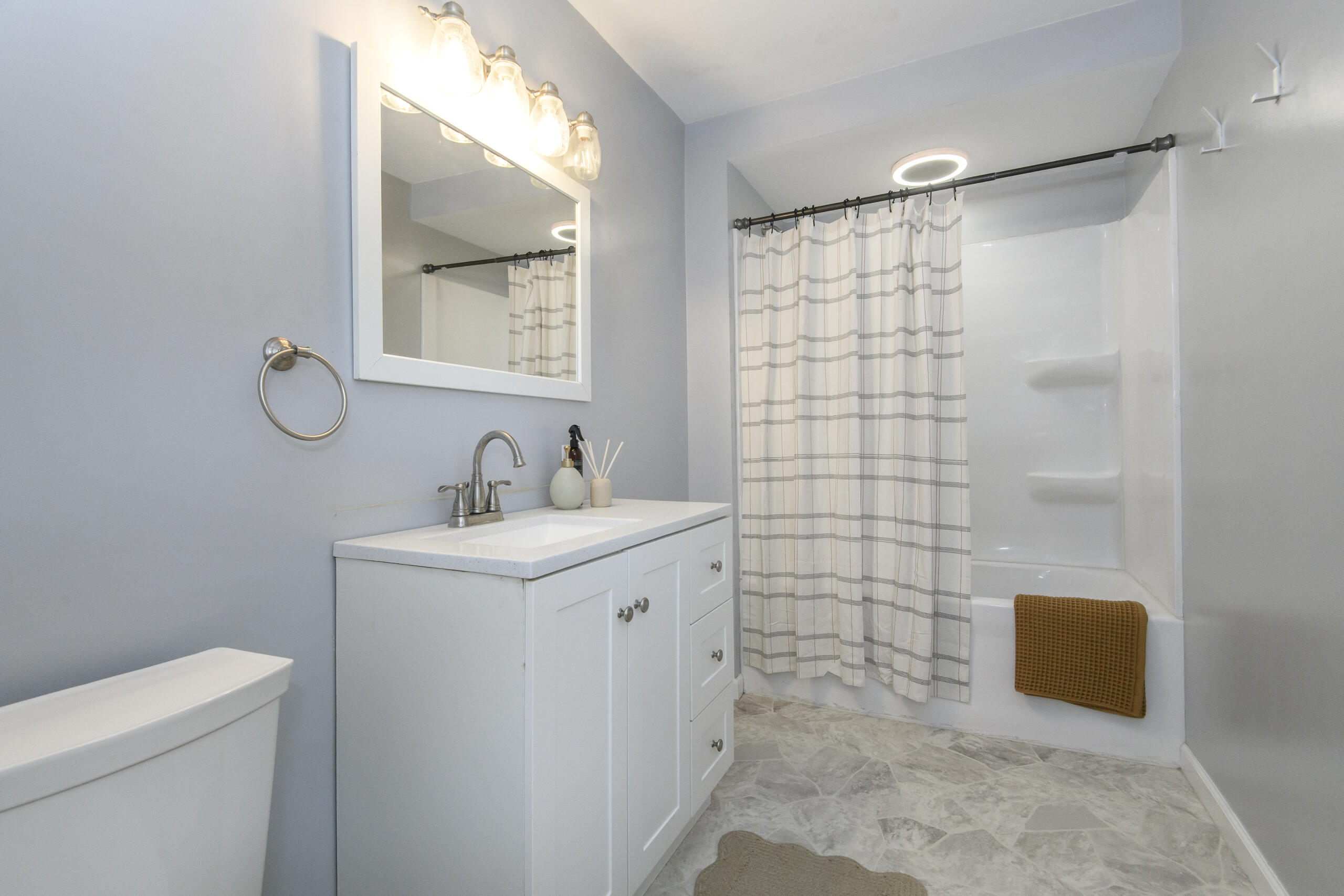 3554 S 84th St Unit: 3554A