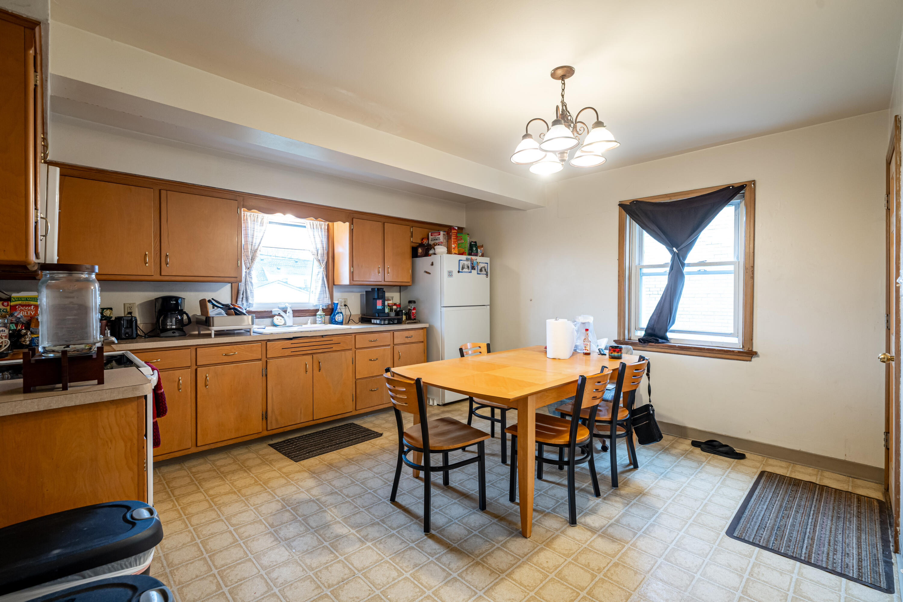 2344 S 60th St Unit: 2346