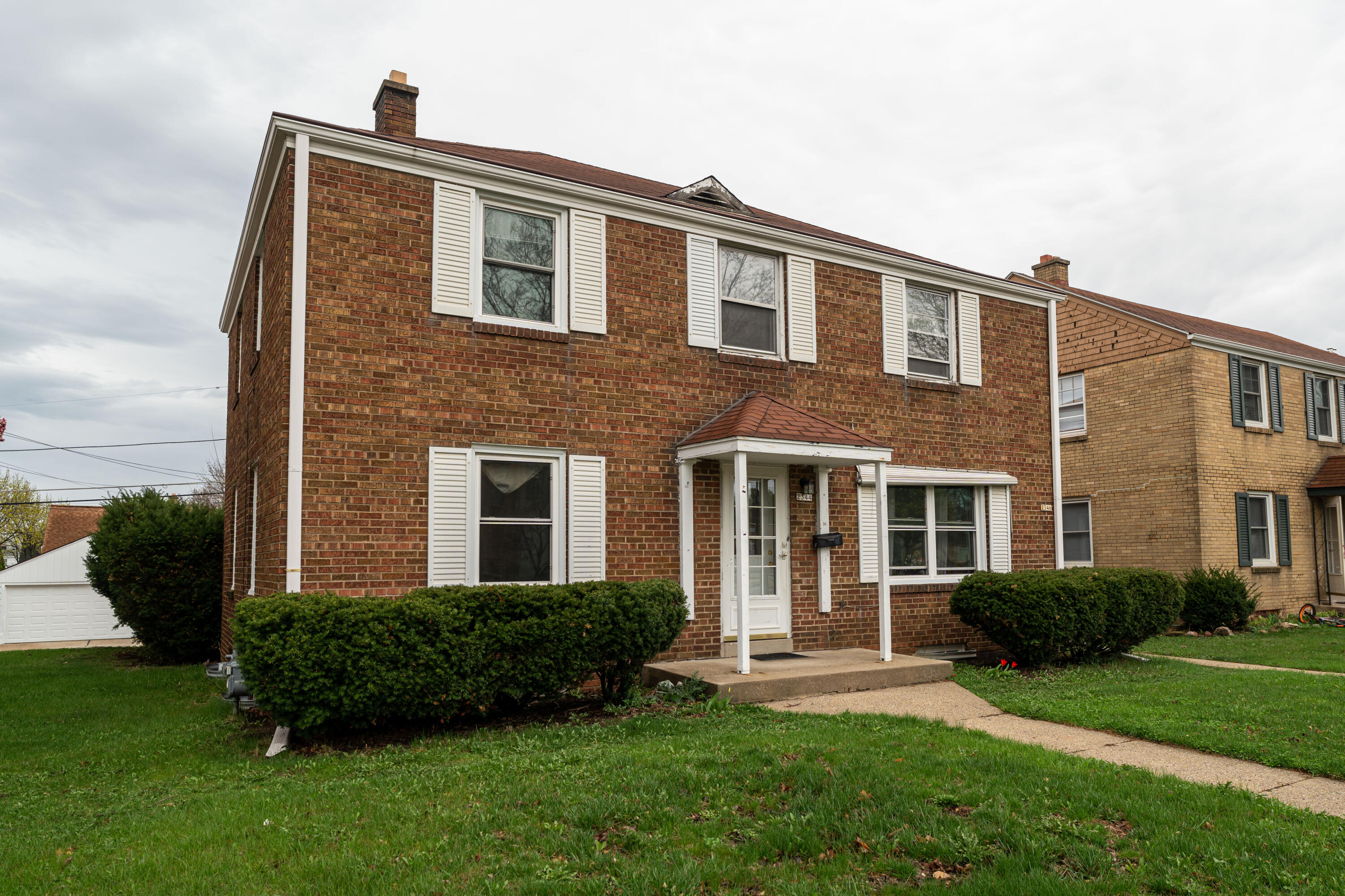 2344 S 60th St Unit: 2346