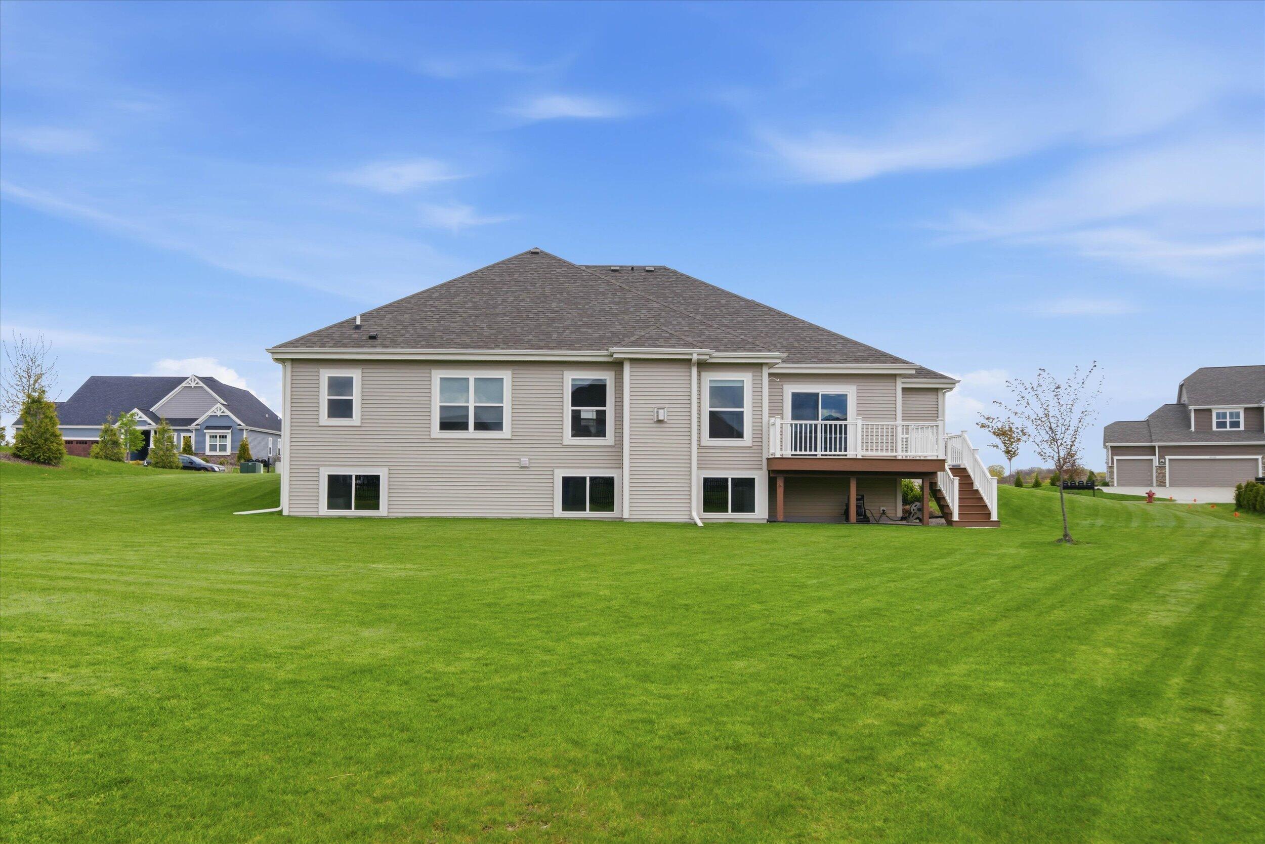 2046 E Omaha Dr