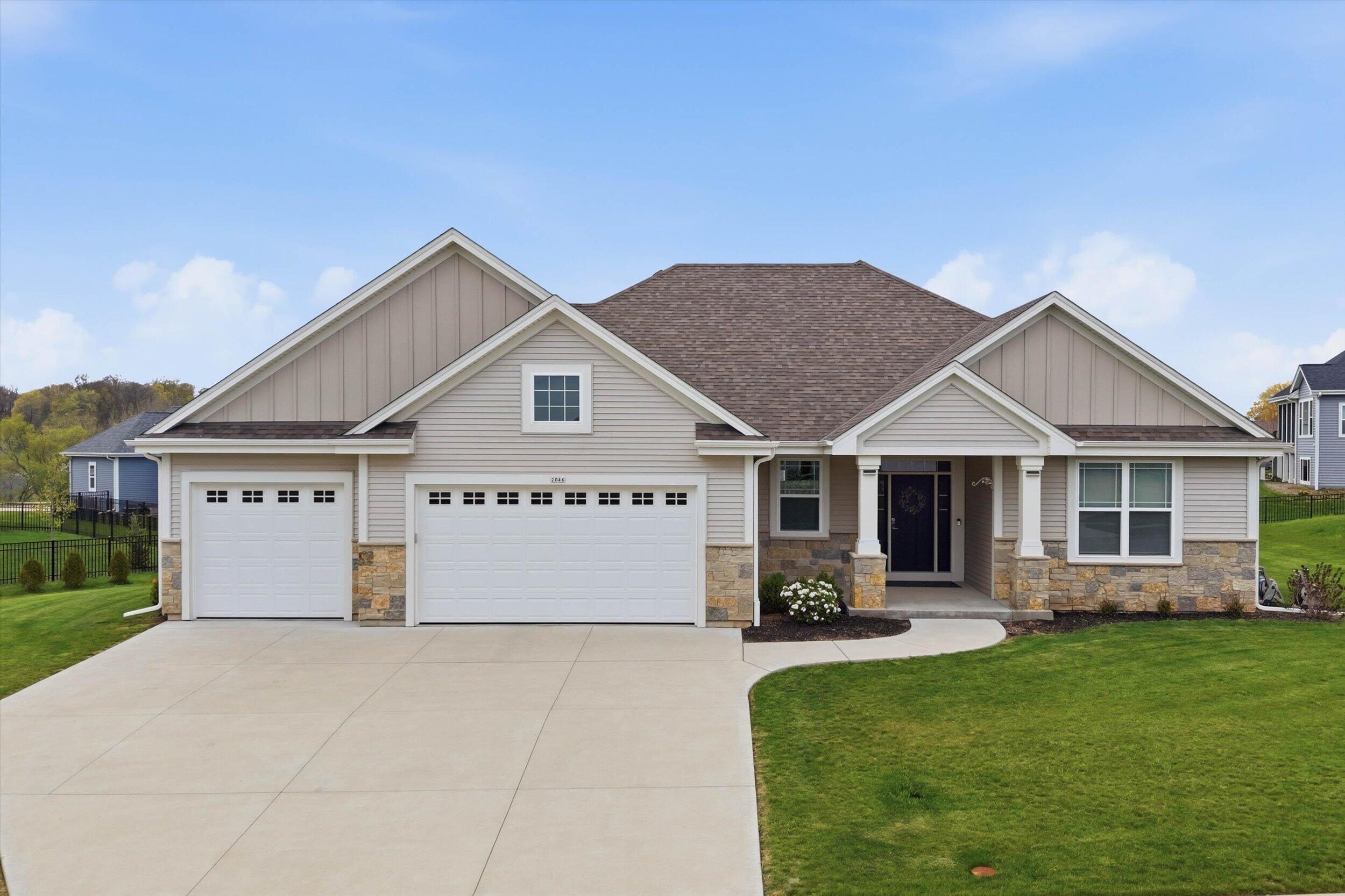 2046 E Omaha Dr