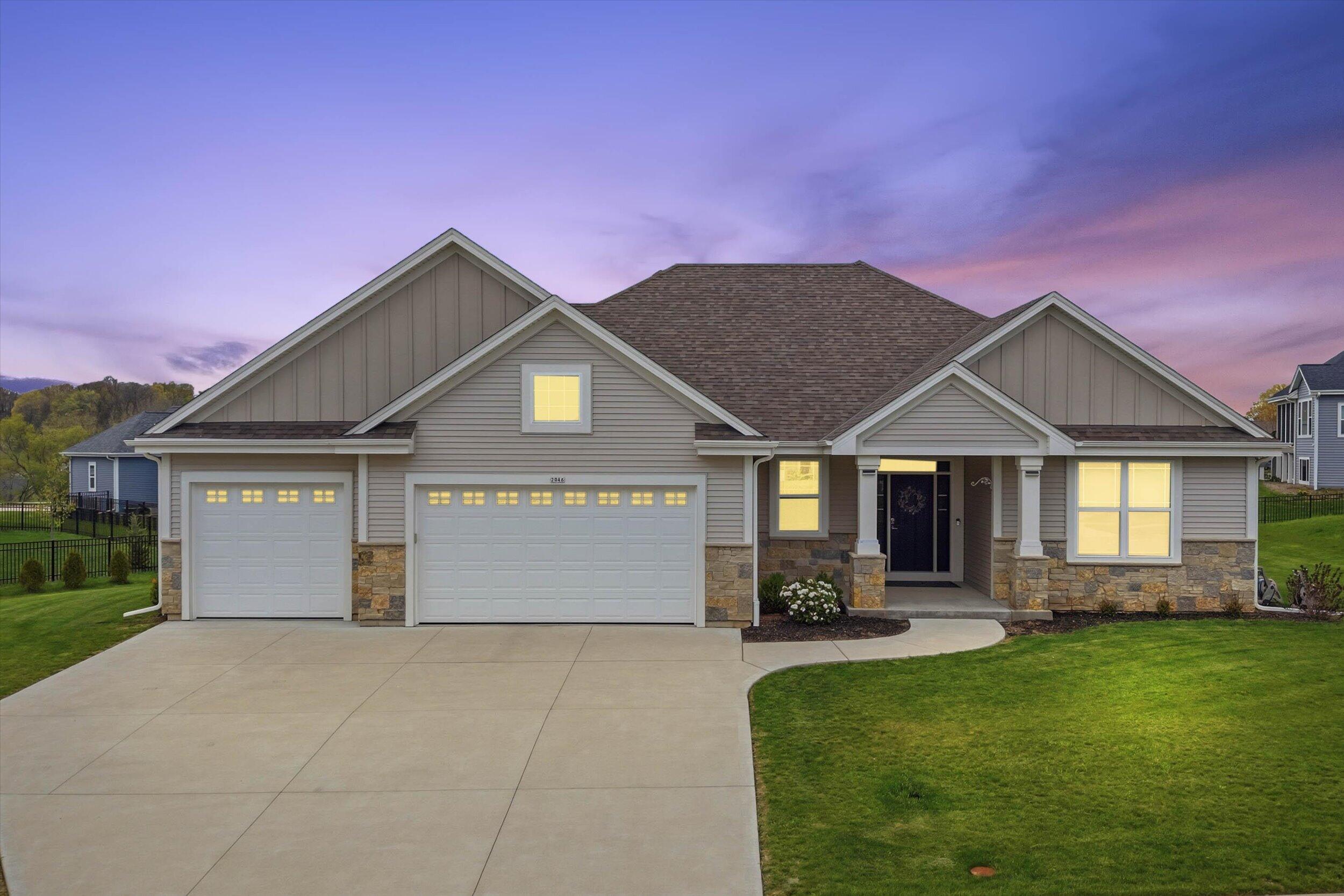 2046 E Omaha Dr