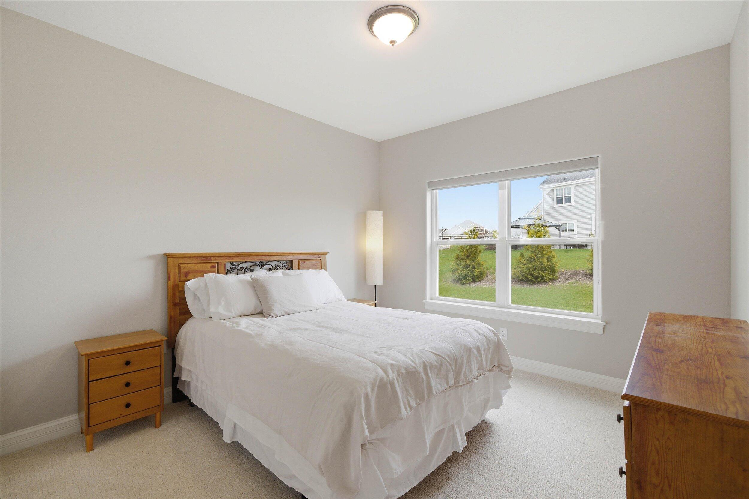 2046 E Omaha Dr