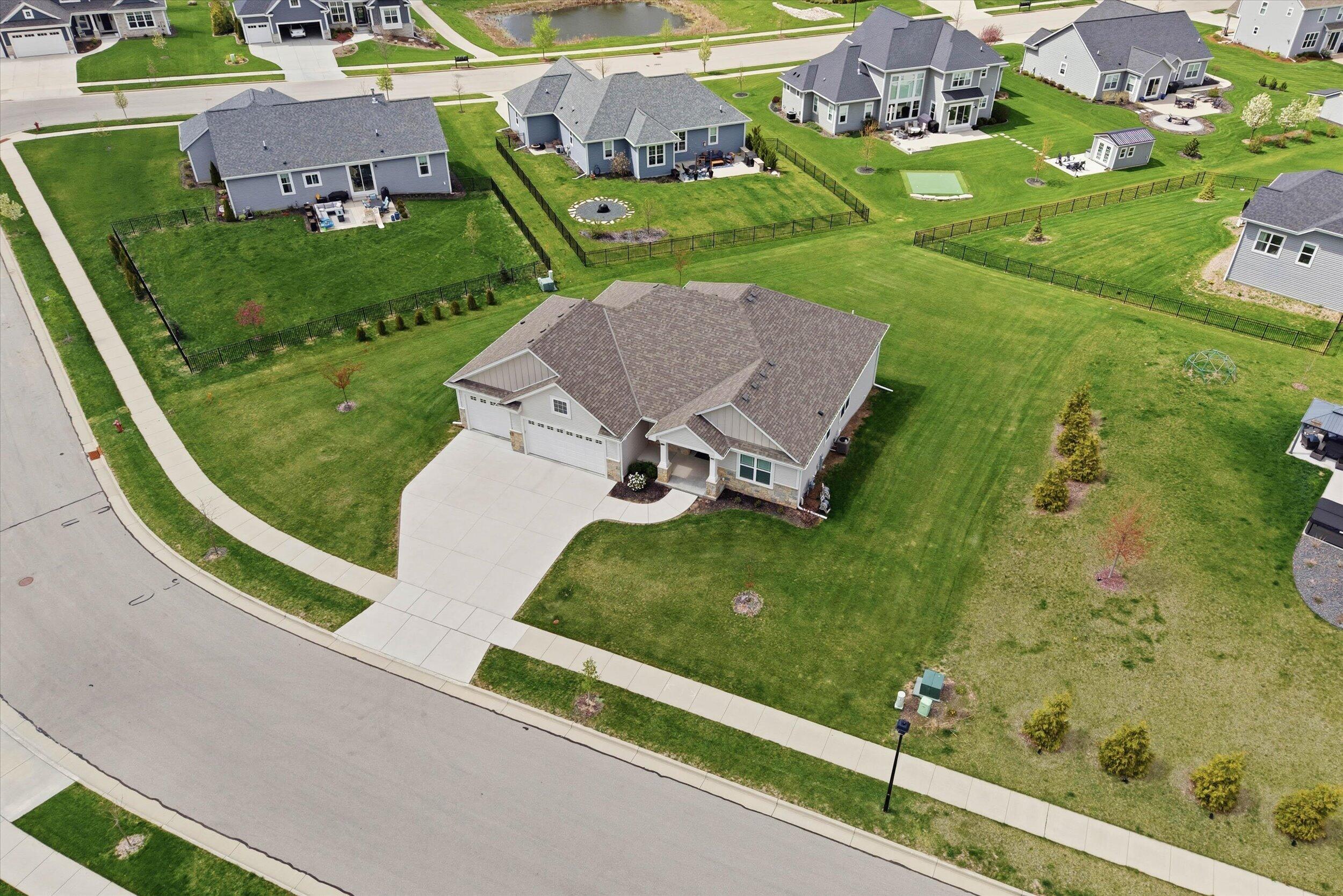 2046 E Omaha Dr