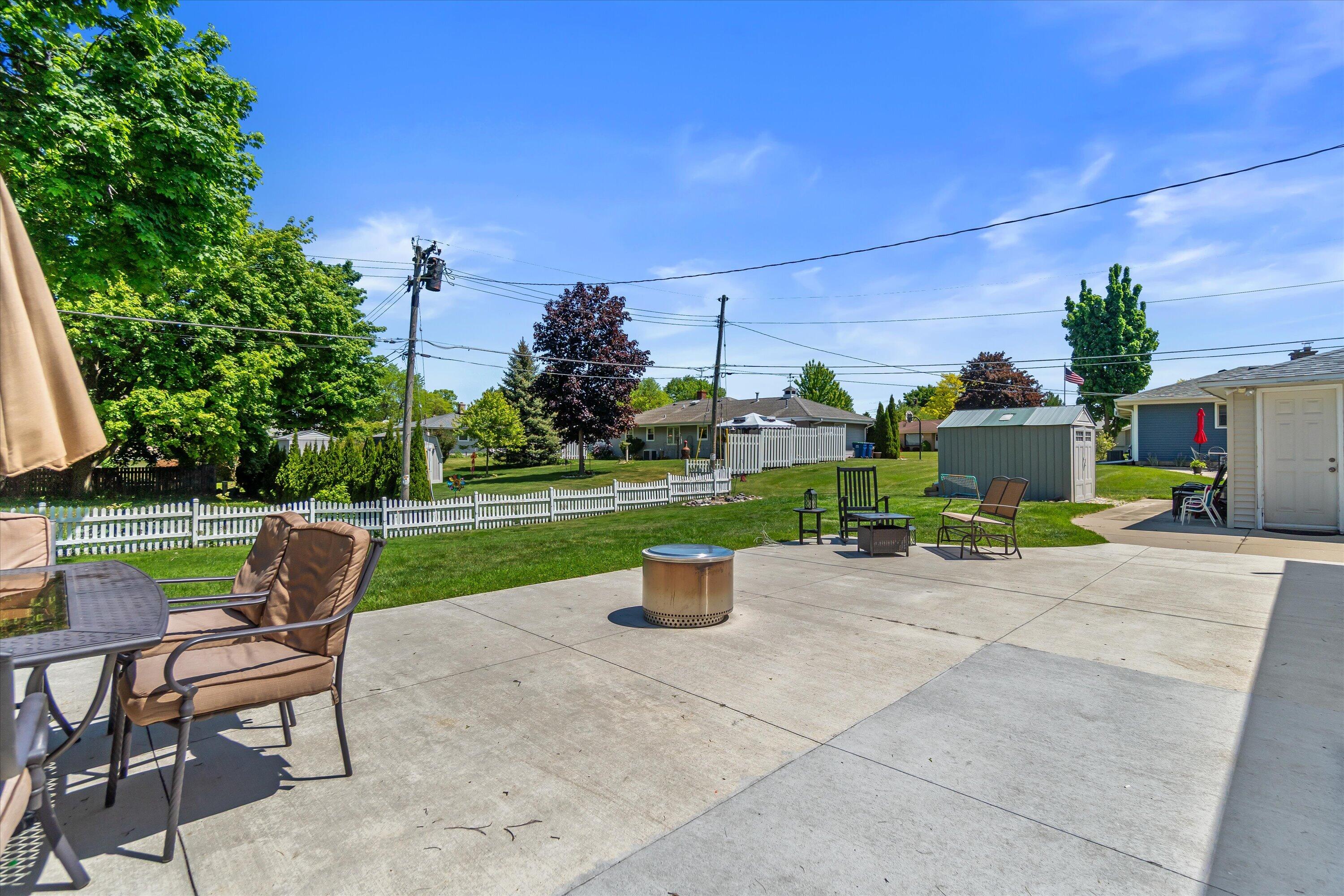 110 Highland Dr