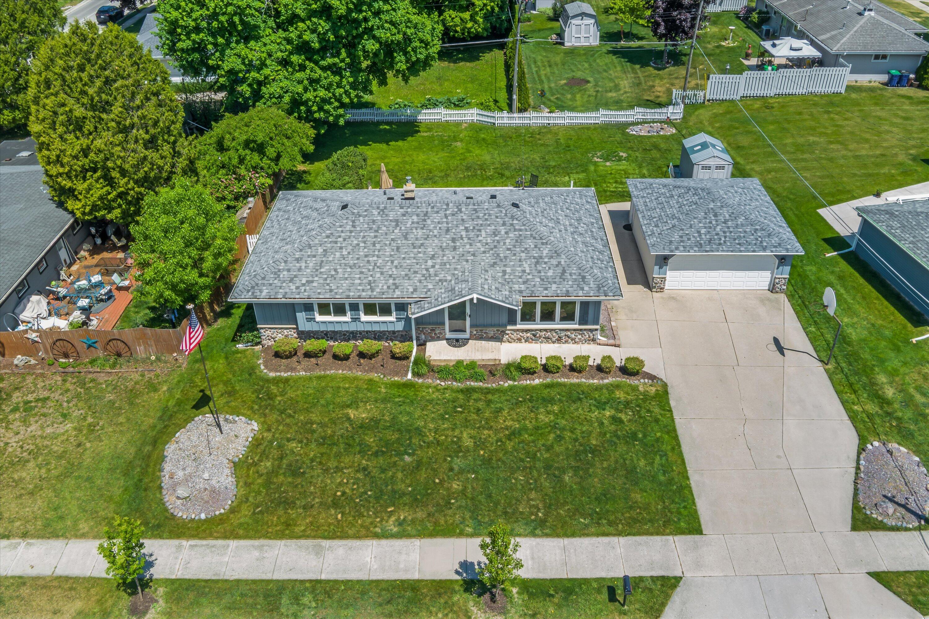 110 Highland Dr