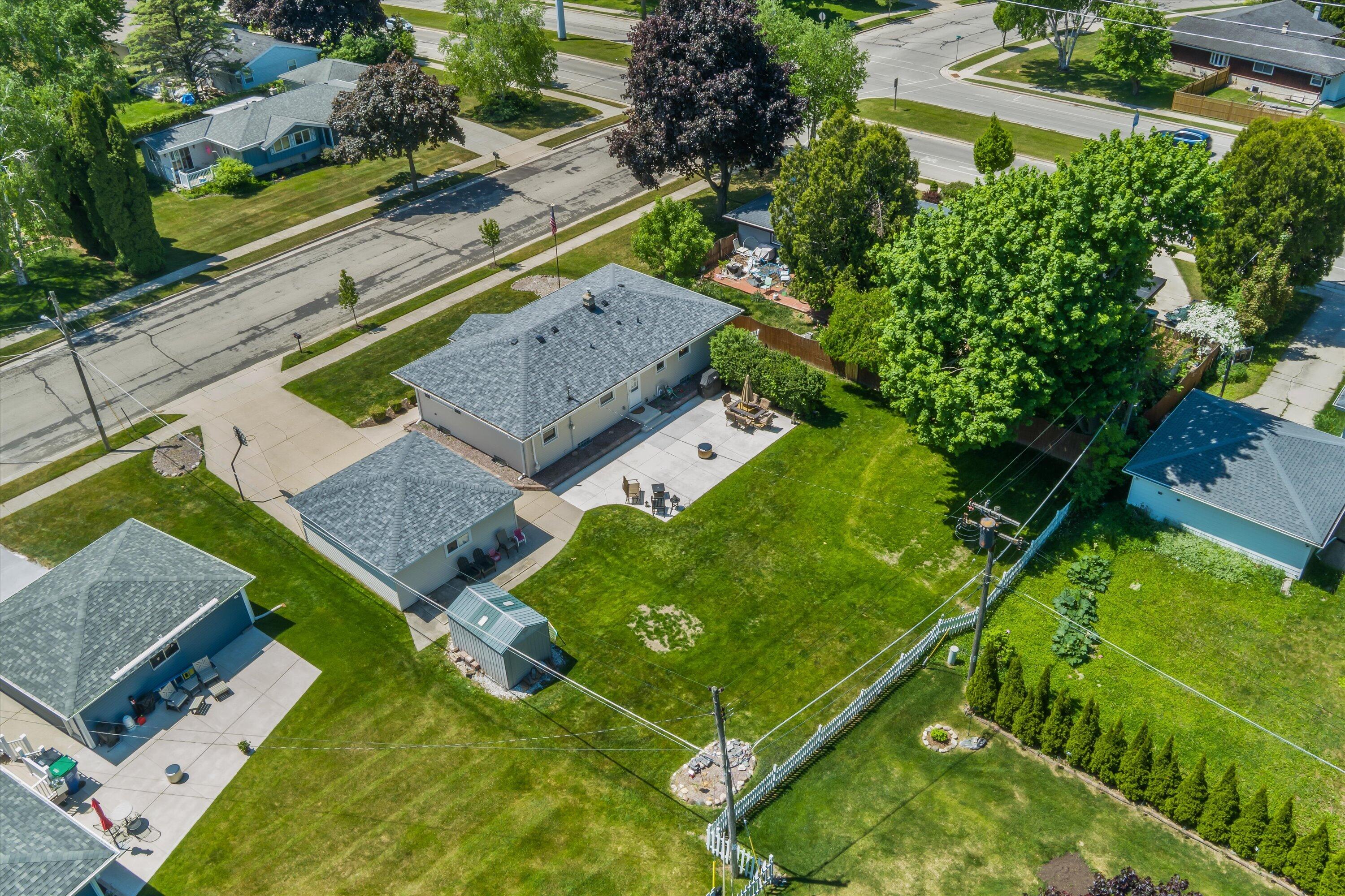 110 Highland Dr