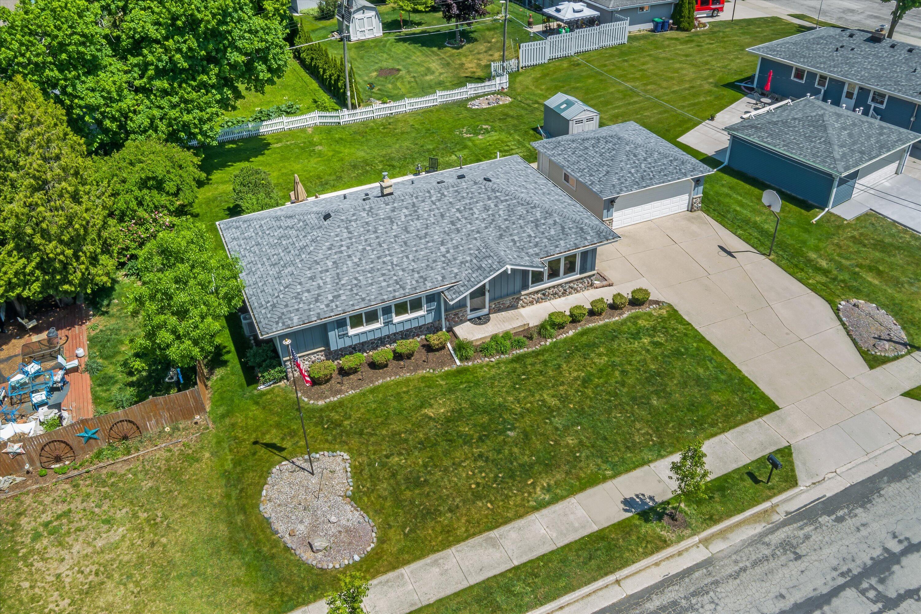 110 Highland Dr
