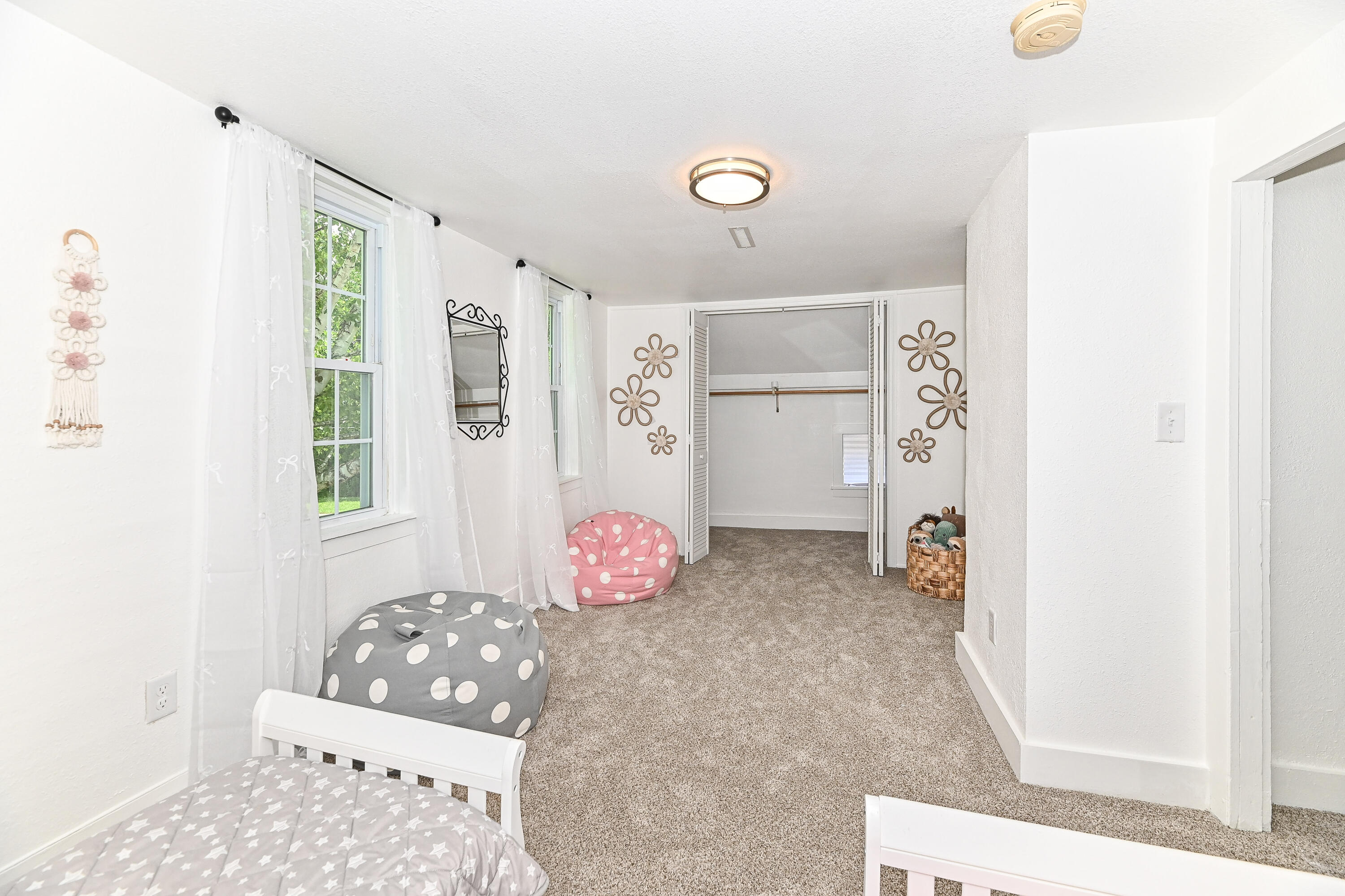 5824 Marsh Rd