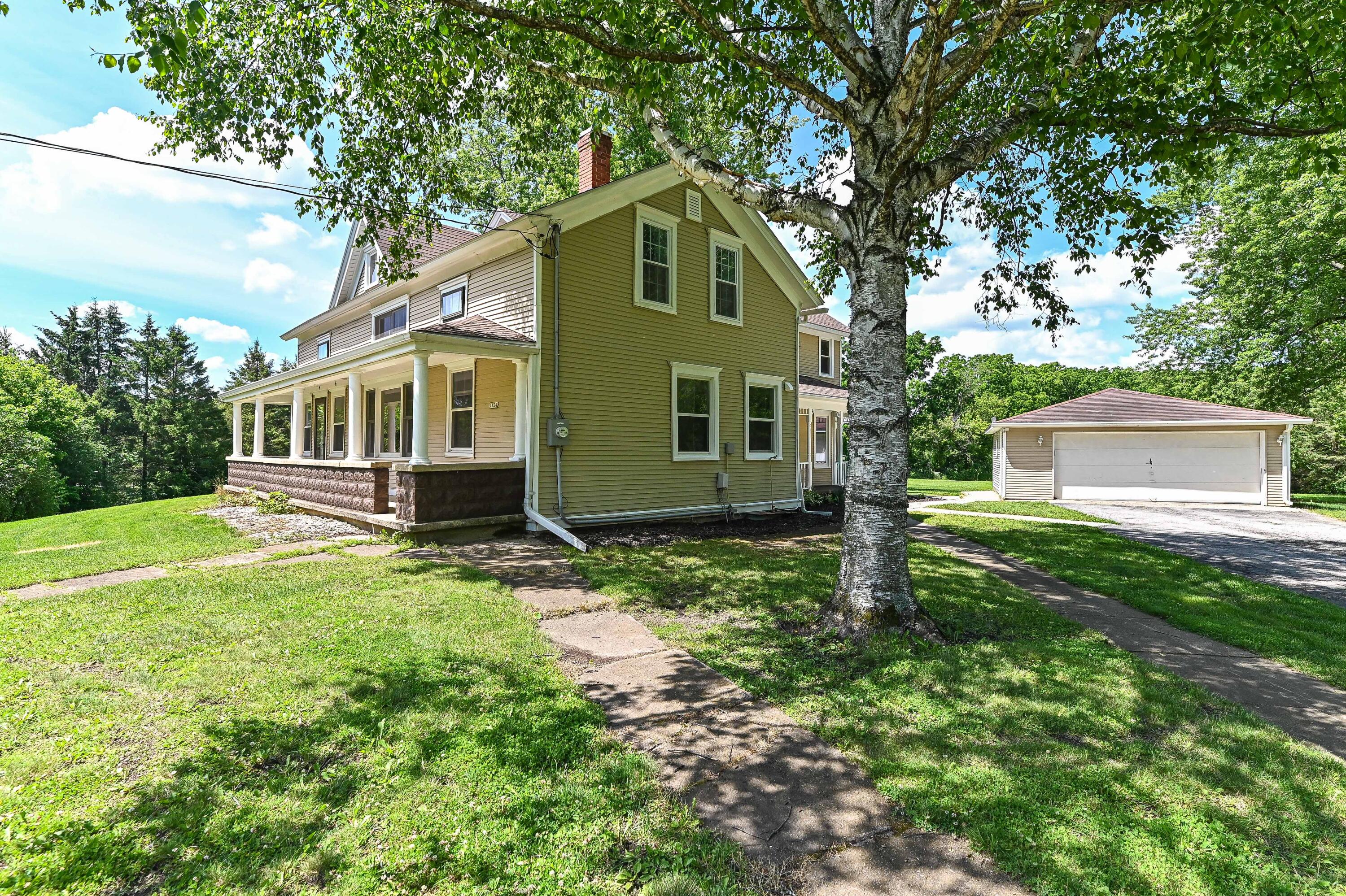 5824 Marsh Rd