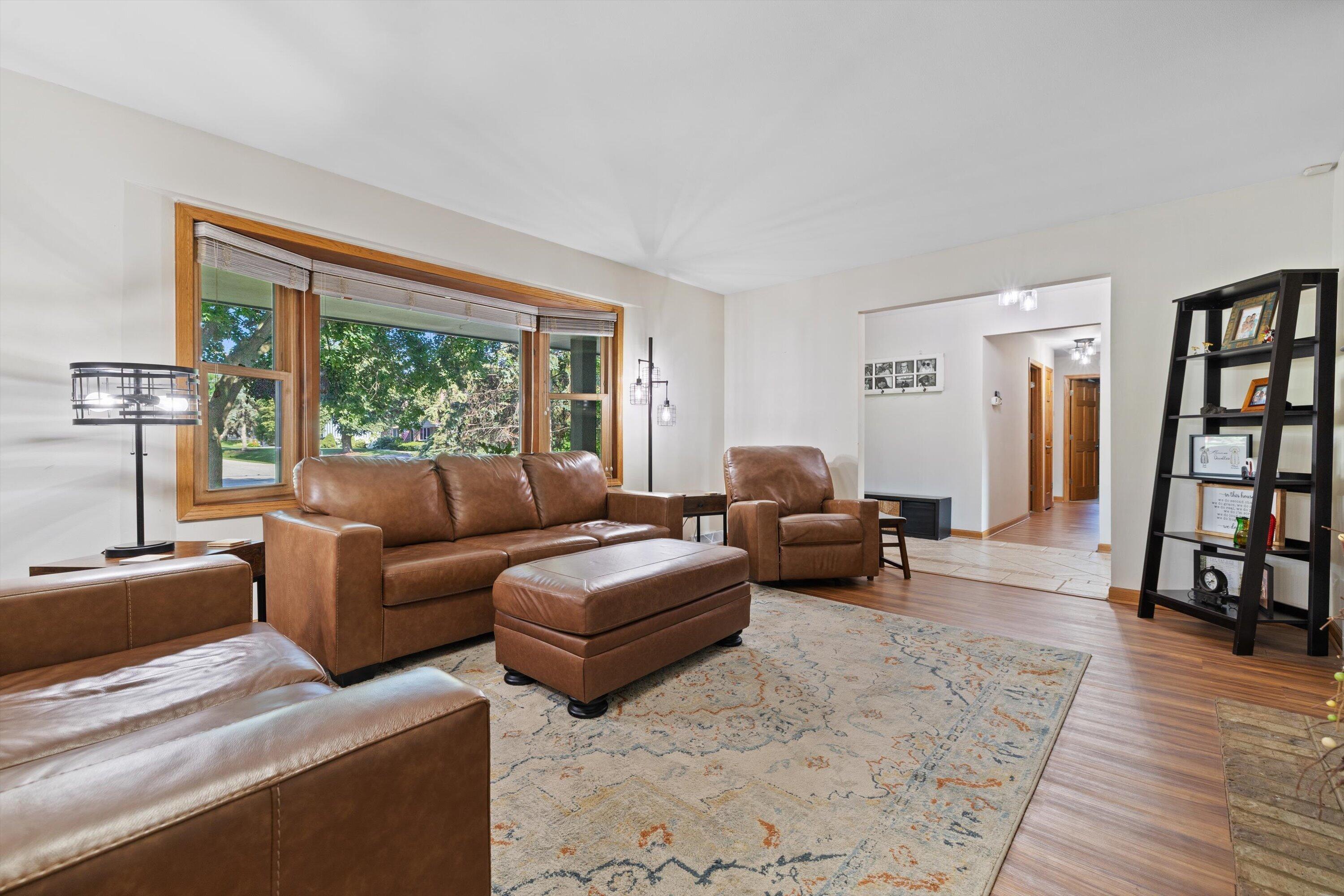 1800 Centennial Ln