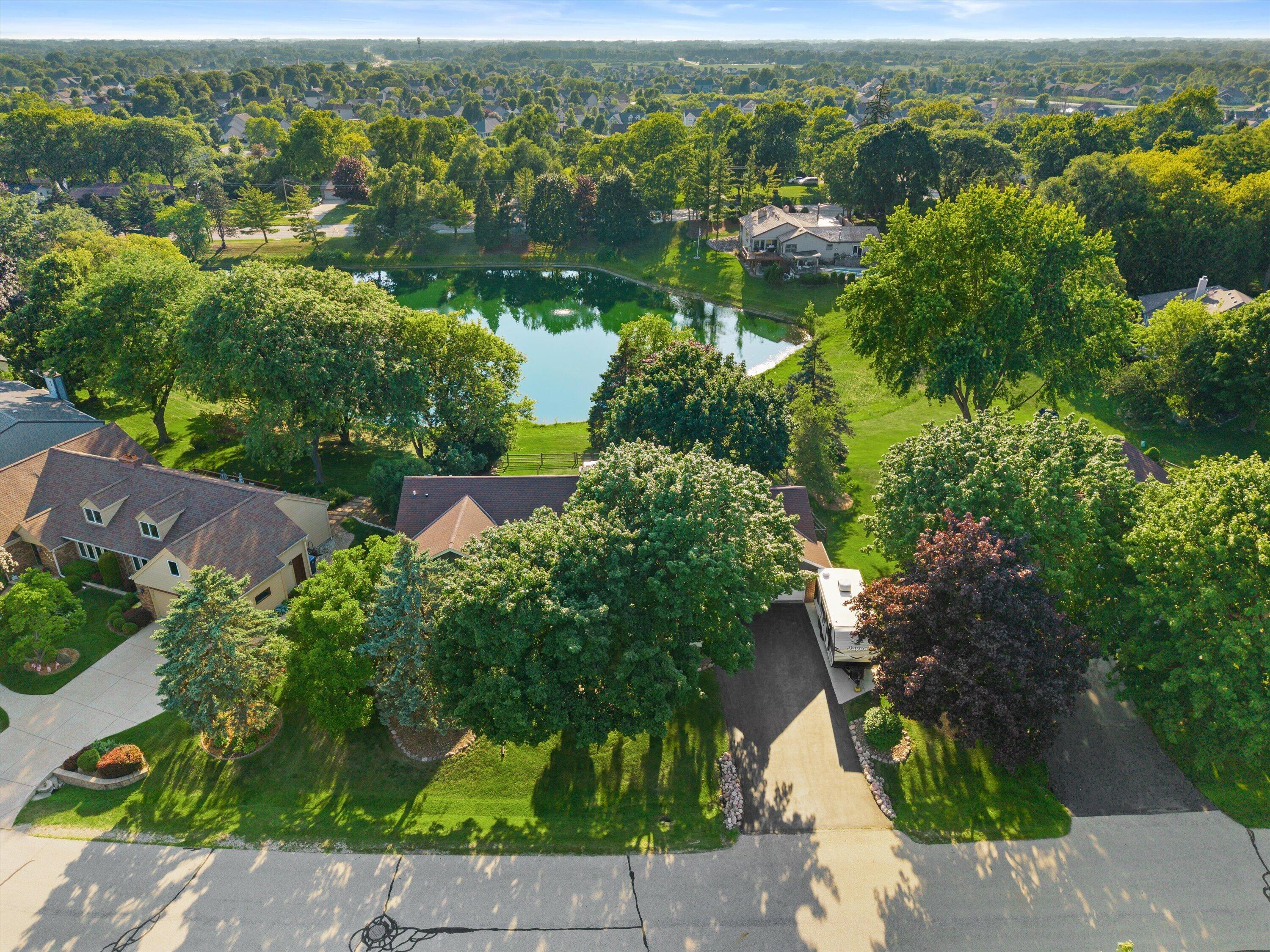 1800 Centennial Ln