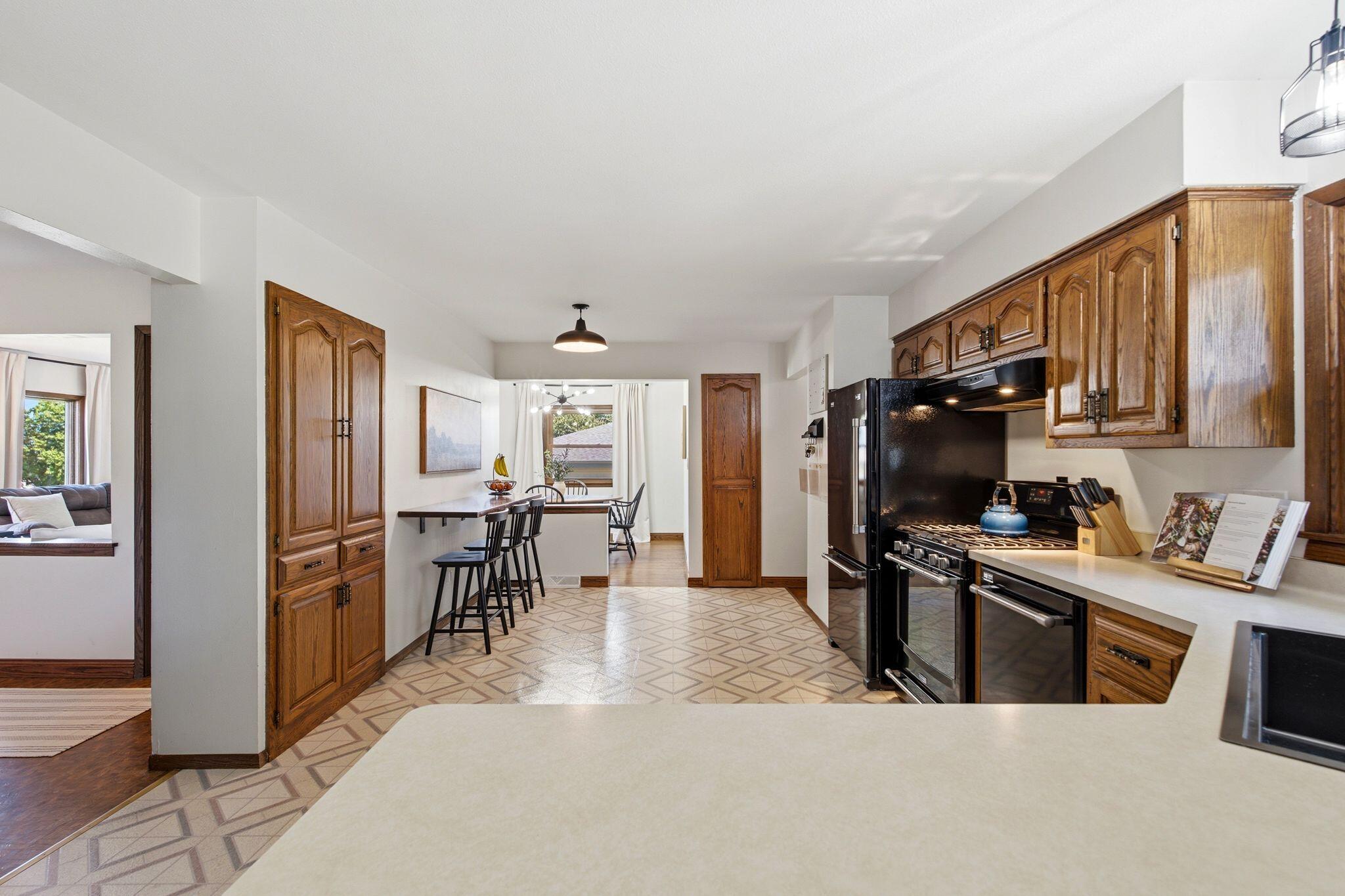 1931 17th Ave