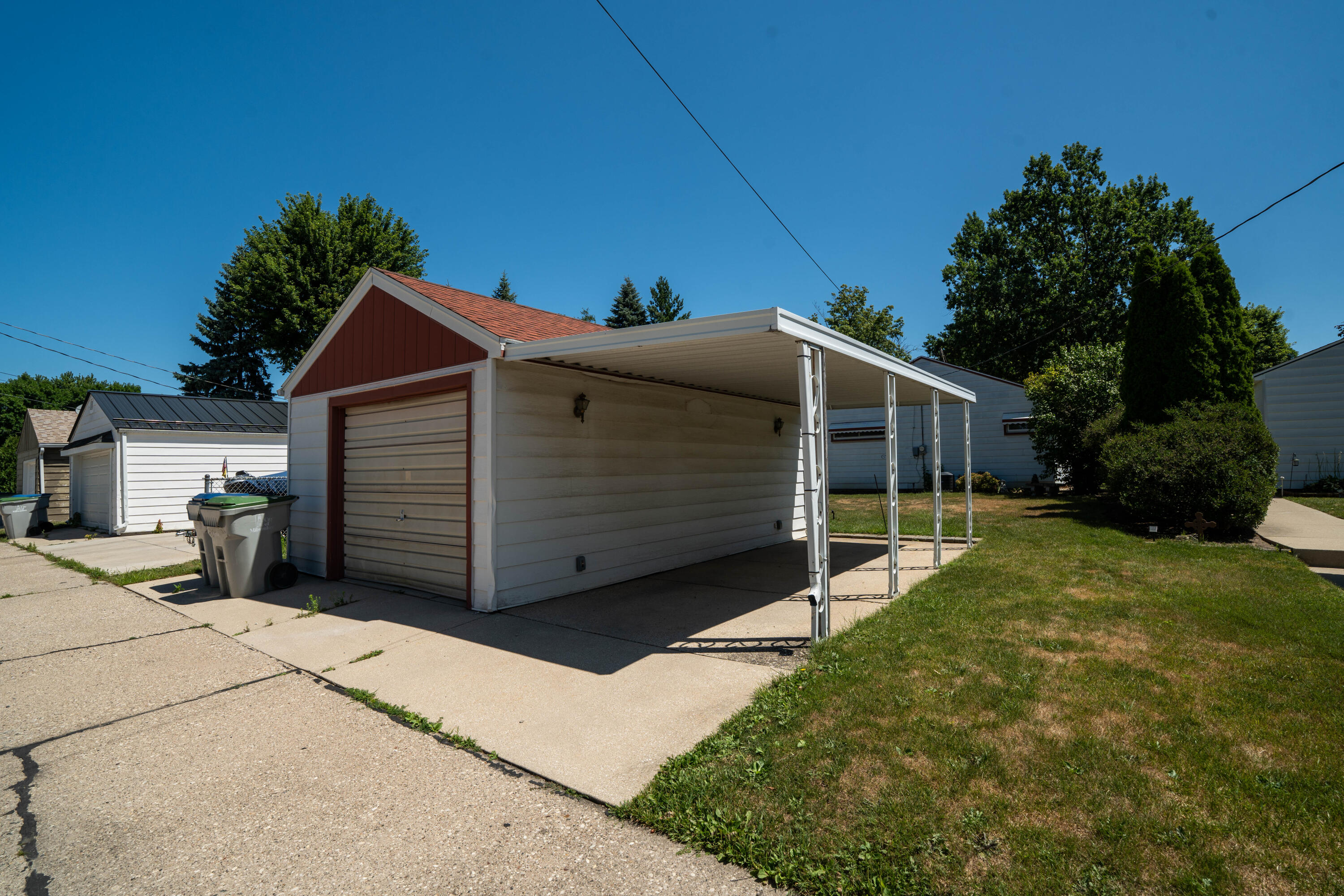 3239 S 54th St