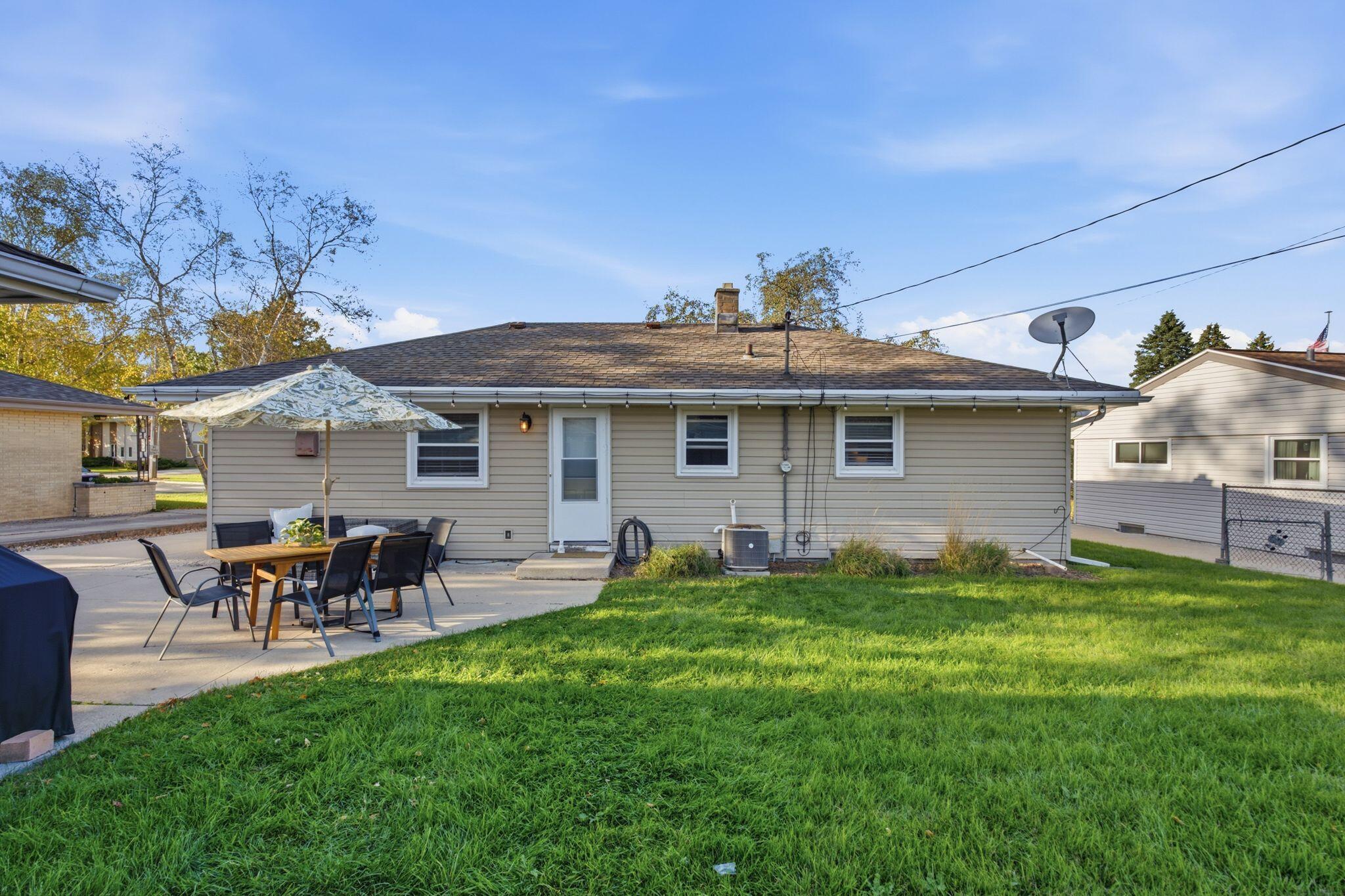 N85W15153 MacArthur Dr