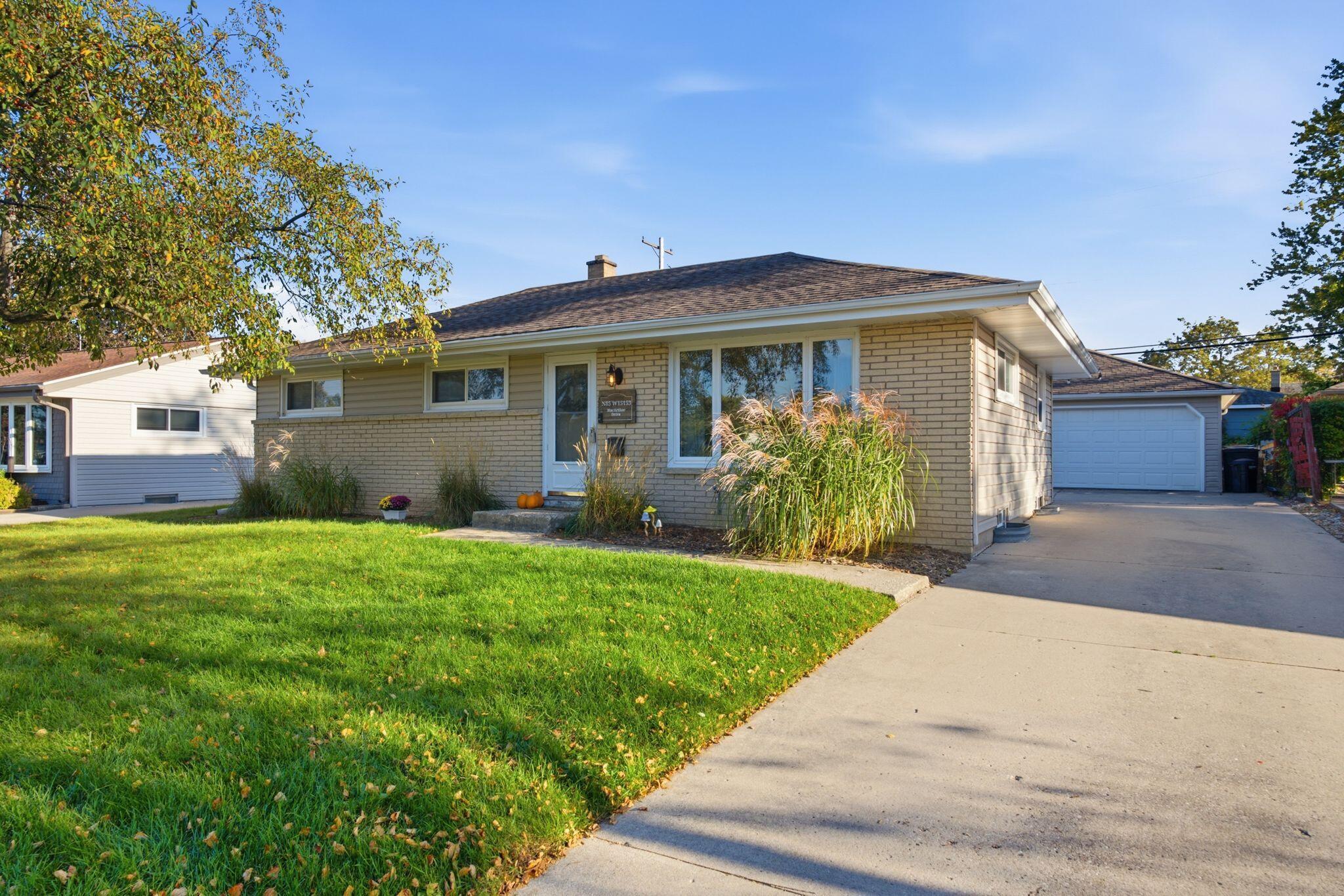 N85W15153 MacArthur Dr