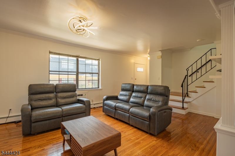 768 Springfield Ave B2