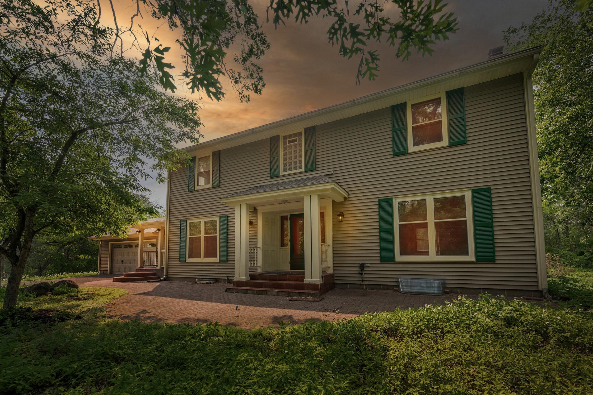 9 Woodhill Lane