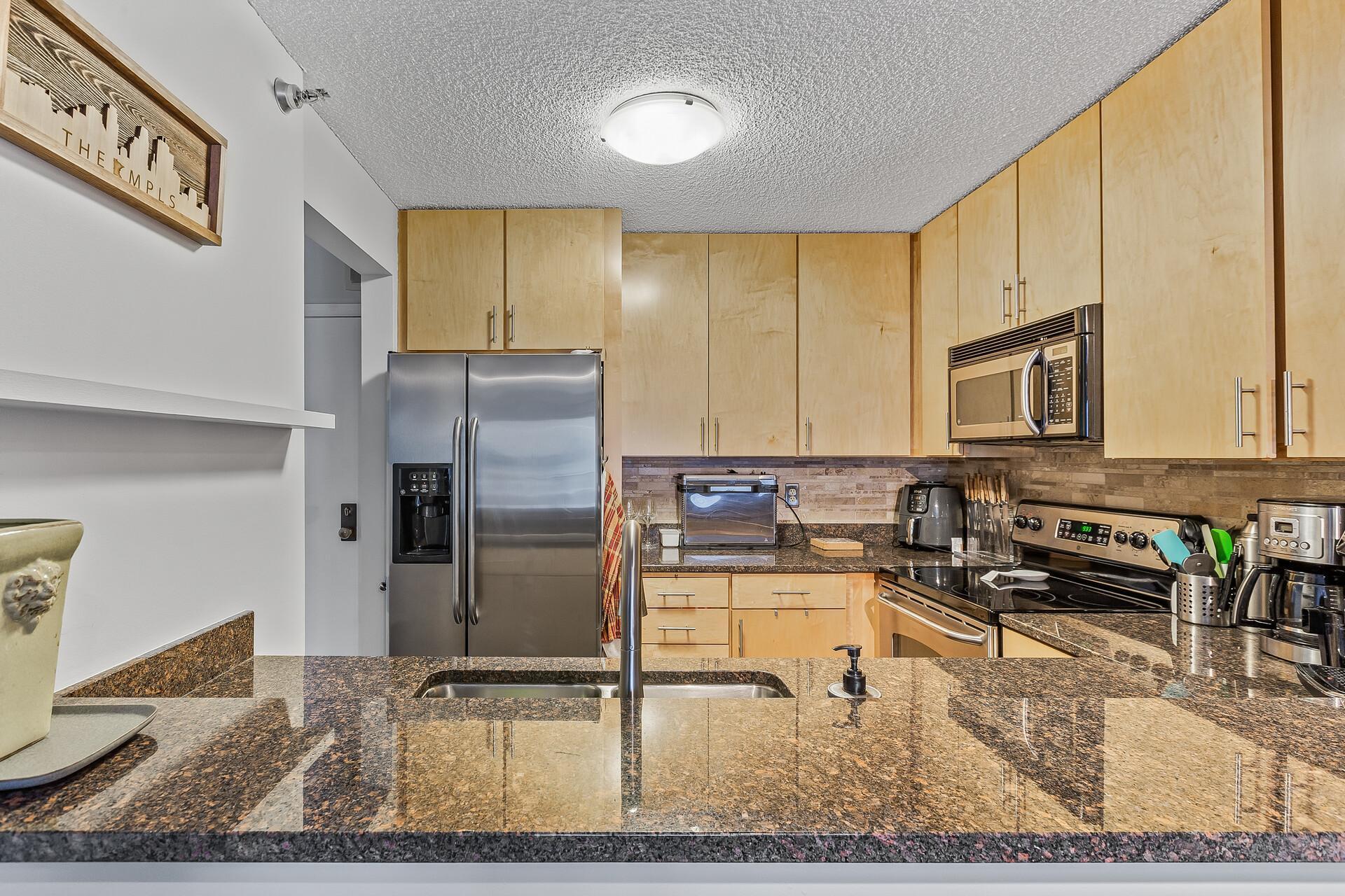 401 1st Street S Unit: 303