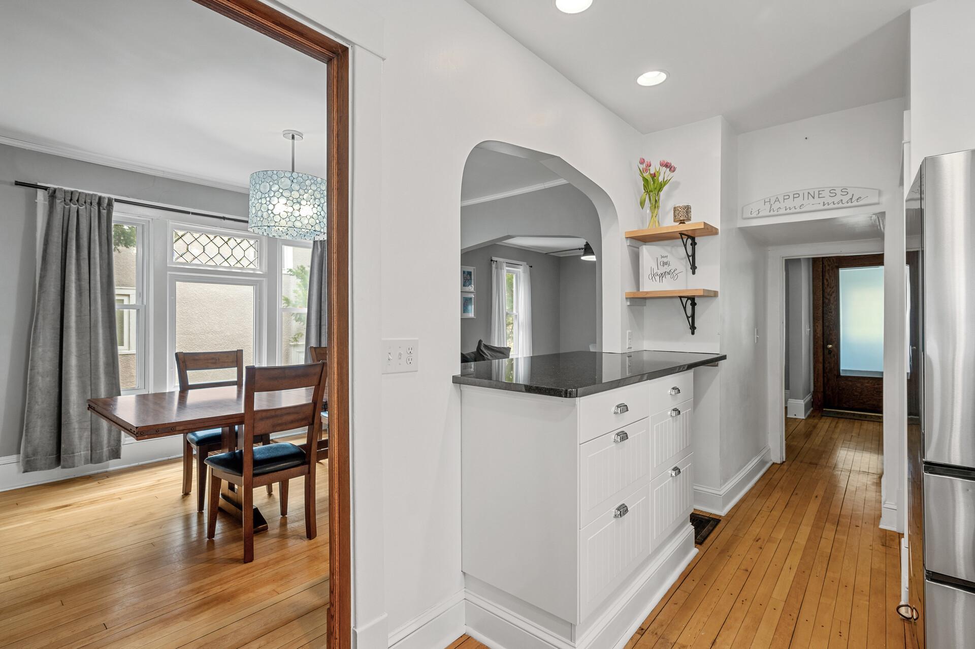 3605 Dupont Avenue S