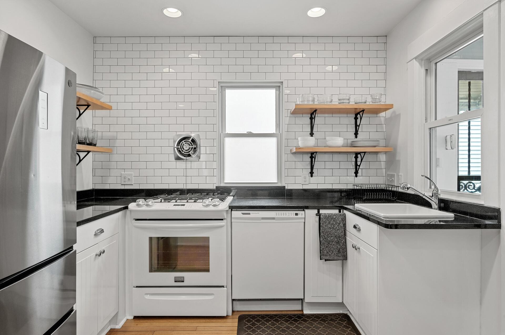3605 Dupont Avenue S