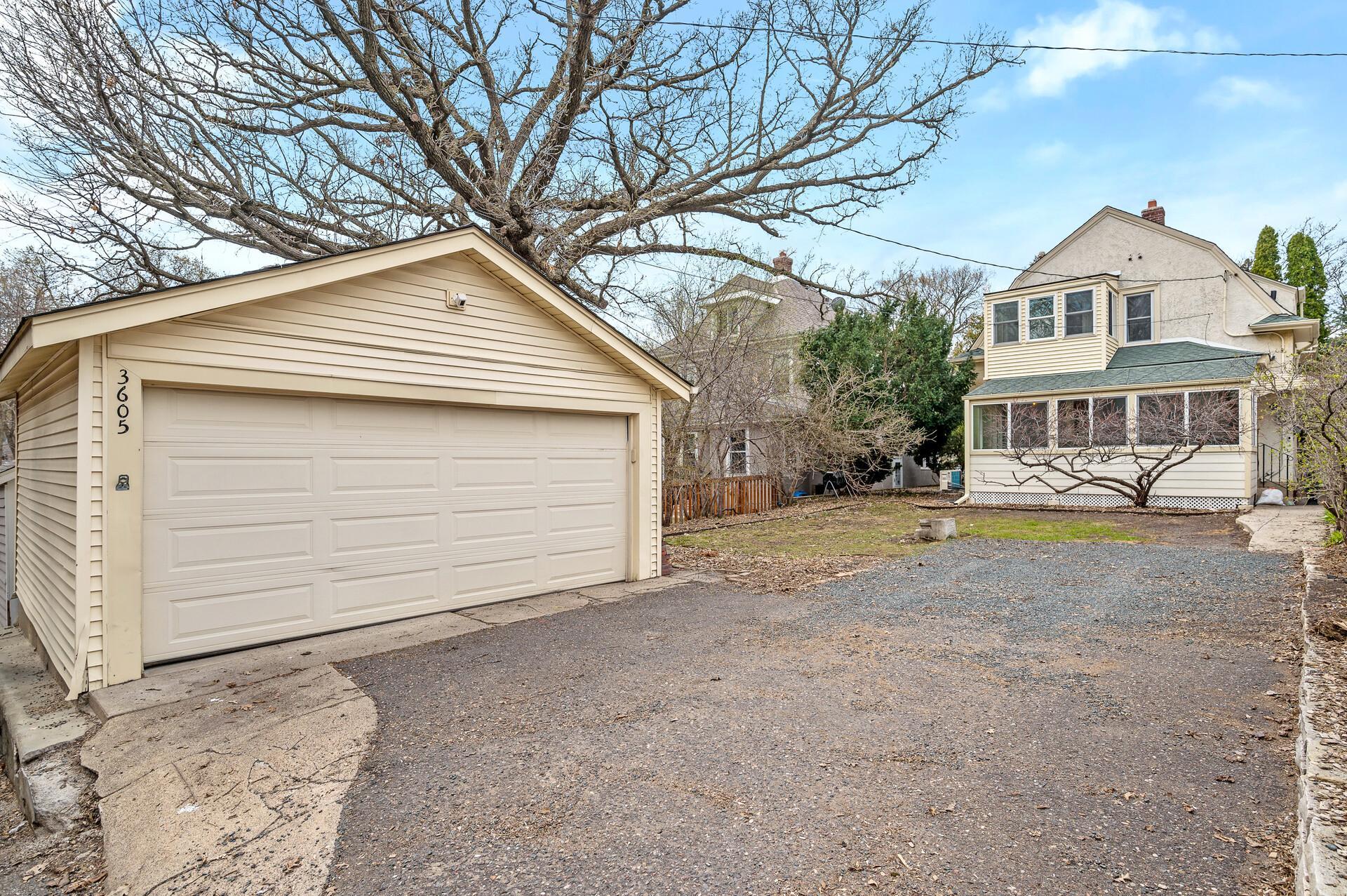 3605 Dupont Avenue S