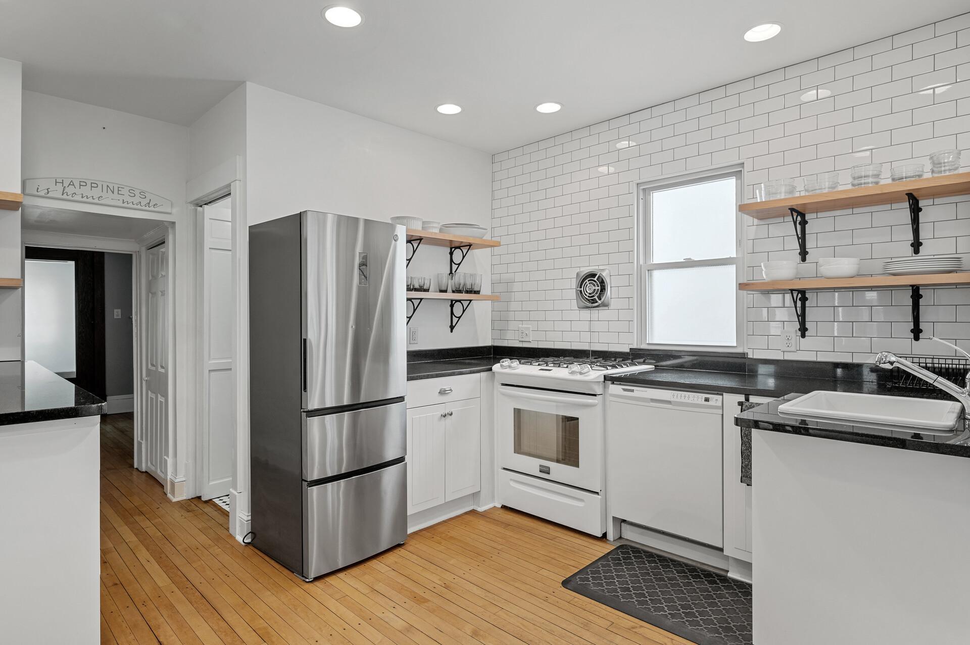 3605 Dupont Avenue S