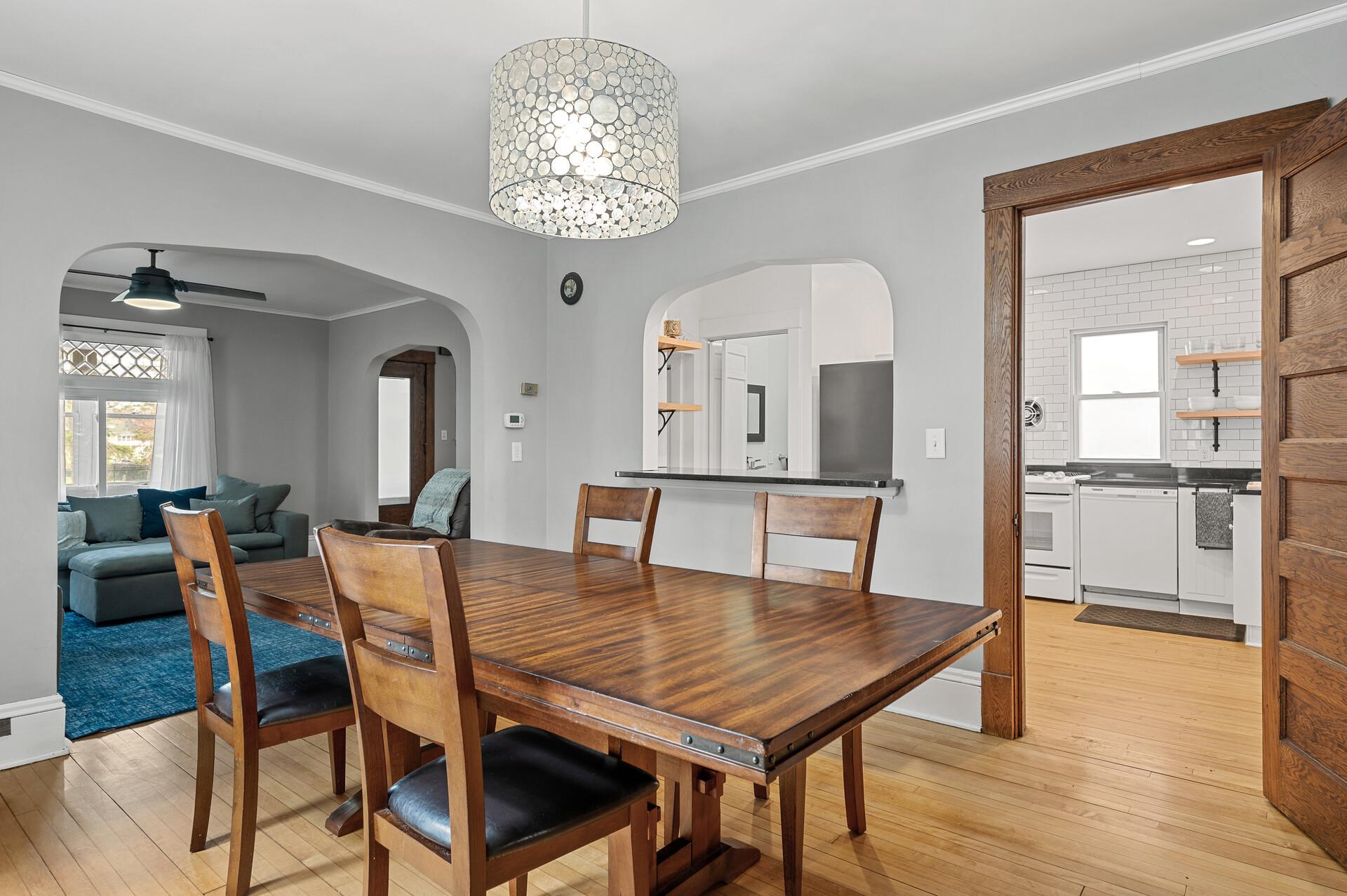 3605 Dupont Avenue S
