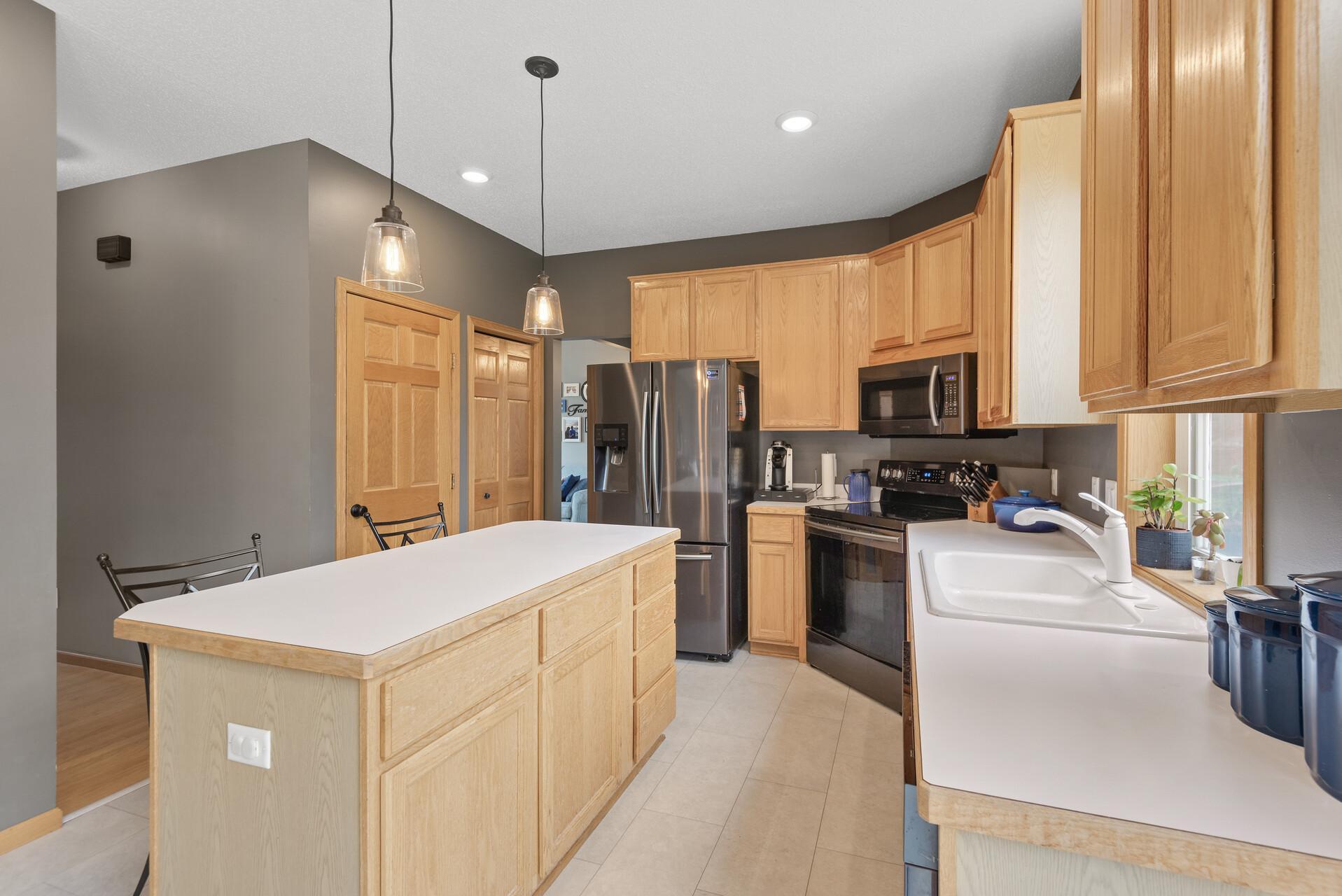 7970 Cobblestone Road