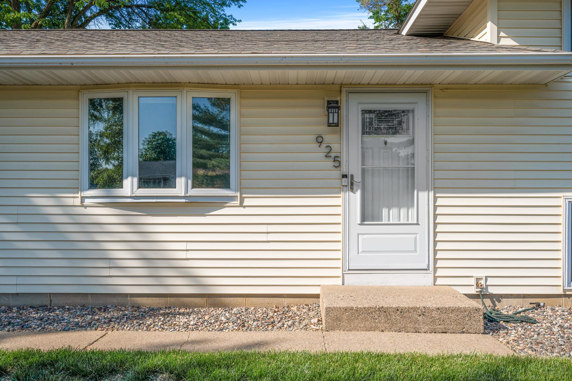925 Cortland Drive